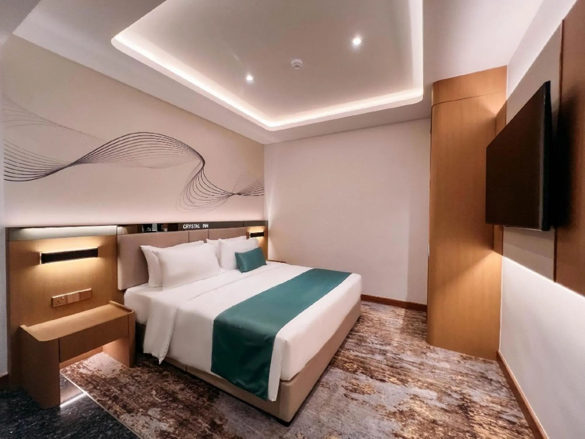 Standard King Room(No Window) in Crystal Inn