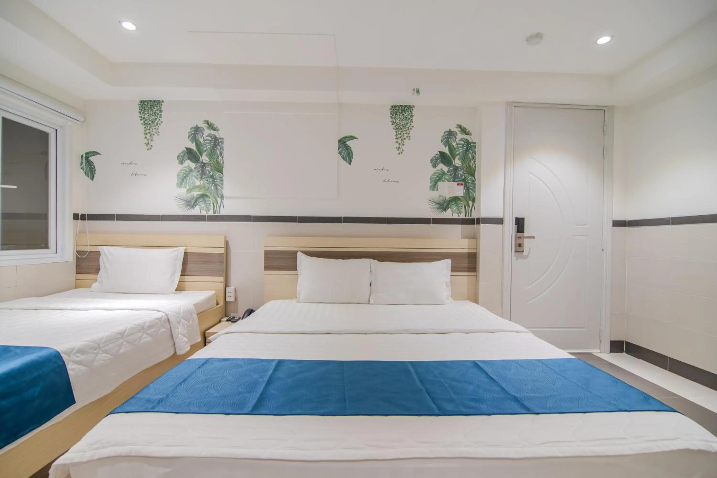 Deluxe Twin Room in Bin Bin Hotel 5 - Near Lotte Mart D7