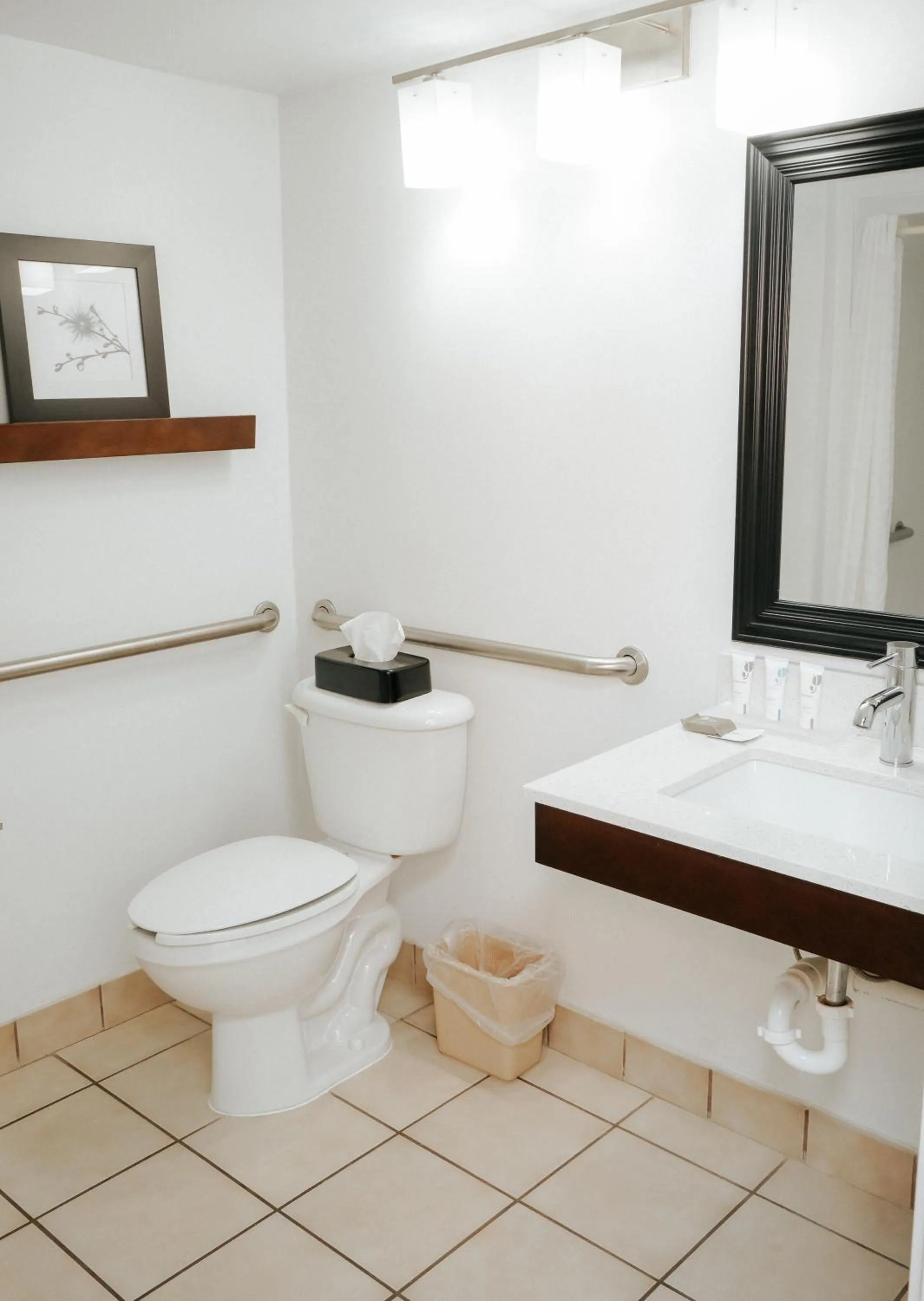 King Room - Disability Access/Non-Smoking in Country Inn & Suites by Radisson, Myrtle Beach, SC