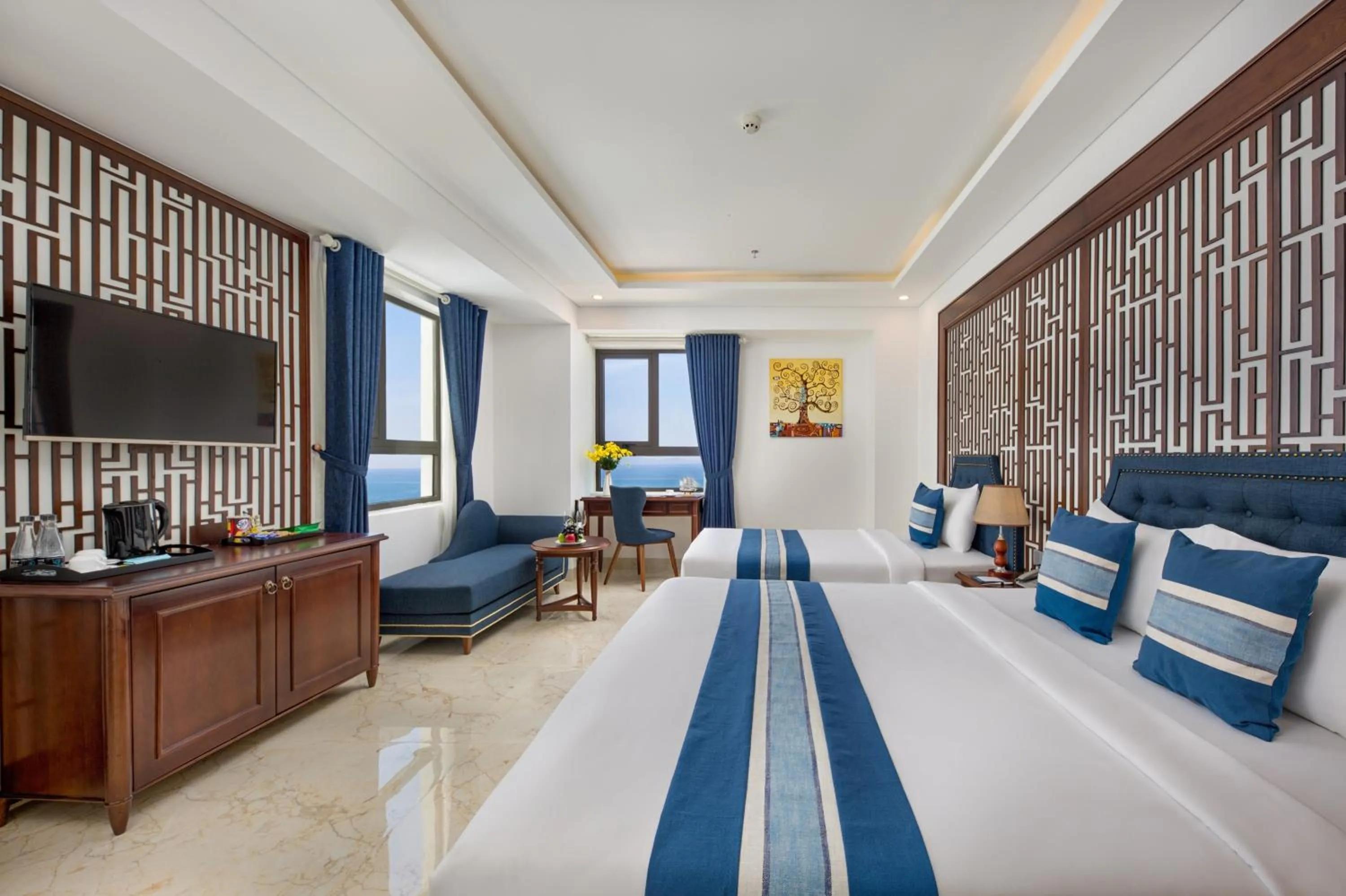 Family Room with Sea View in Eden Ocean View Hotel Da Nang