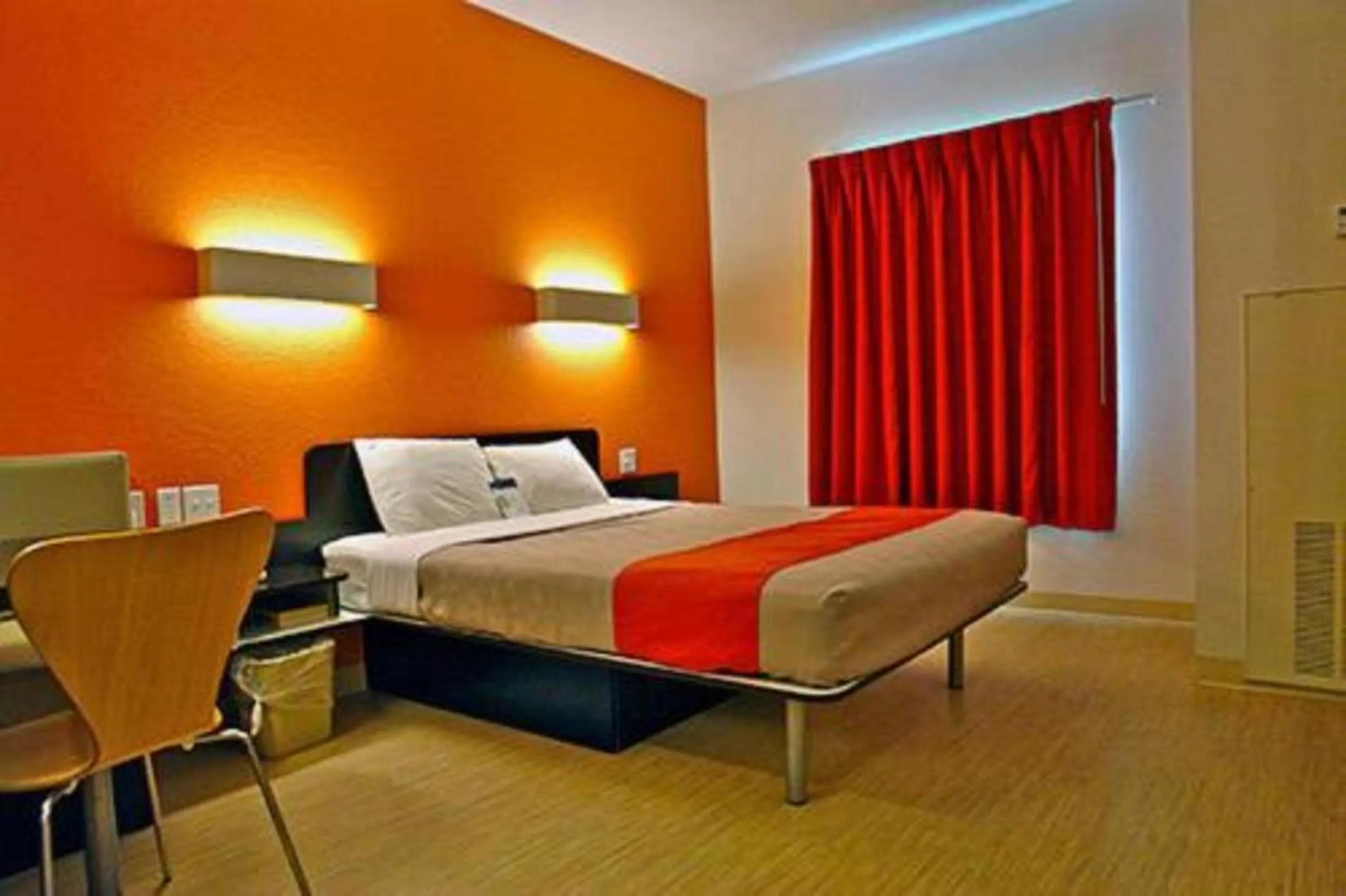 Queen Room - Smoking in Motel 6 Riverton WY