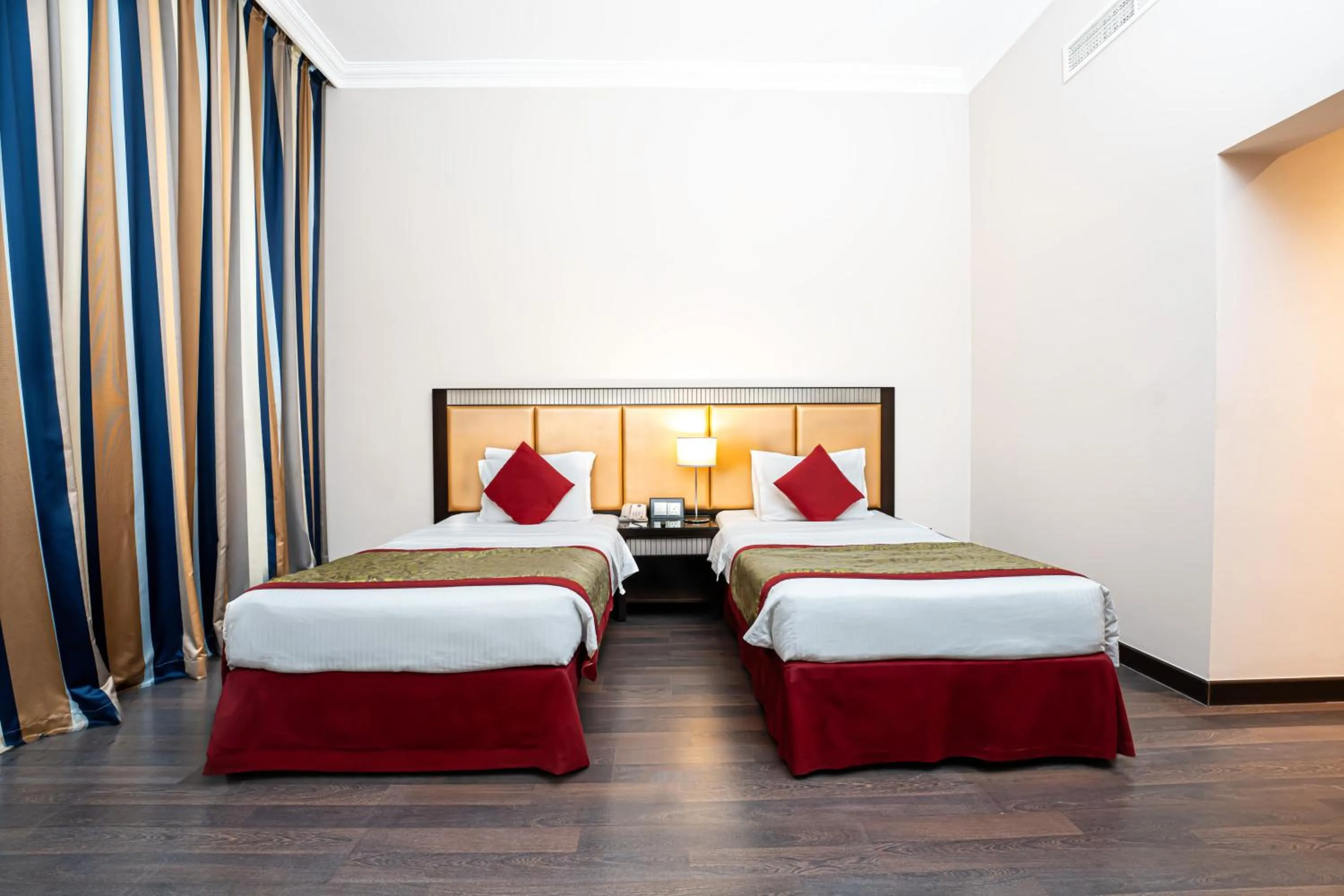 Standard Twin Room in Millennium Central Doha