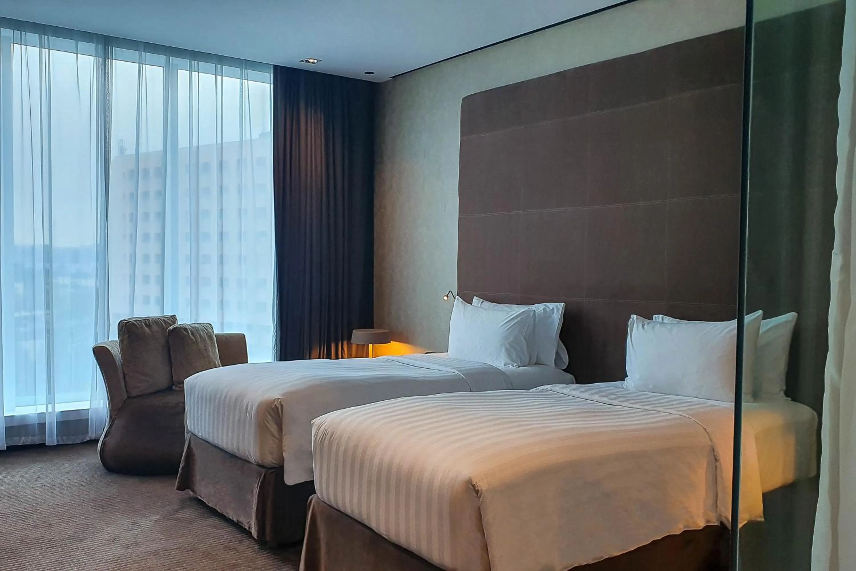 Superior Twin Room in The Canvas Dubai - MGallery Hotel Collection