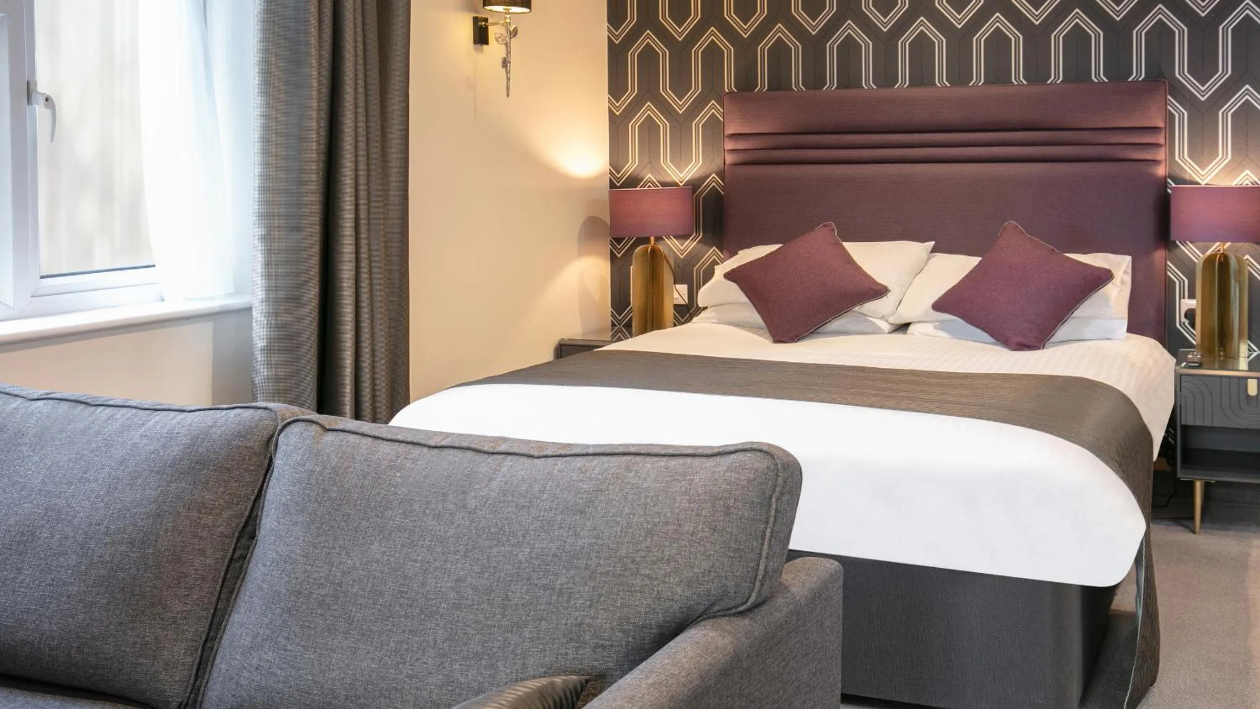 Executive Double Room in Best Western Compass Inn