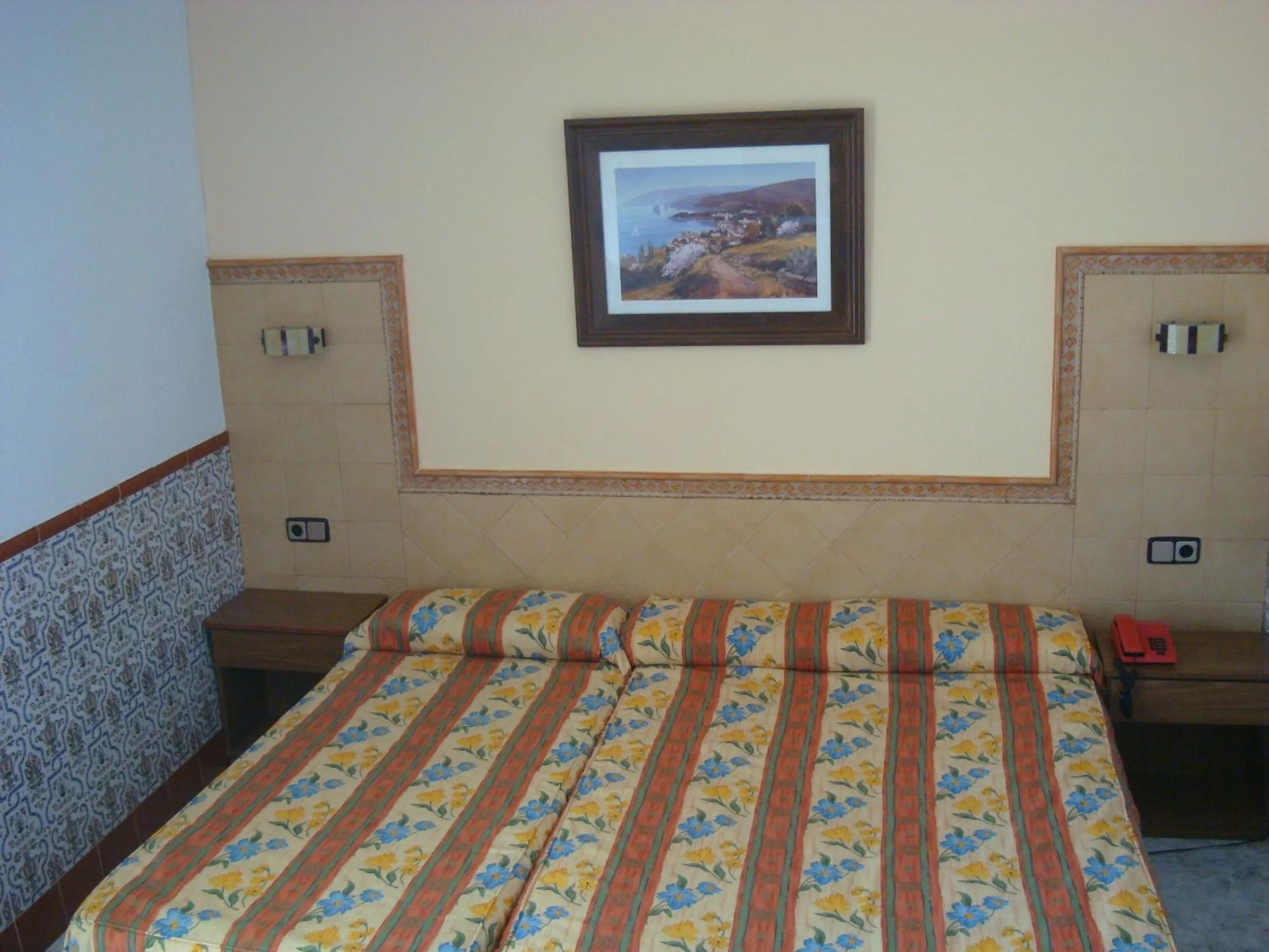 Double or Twin Room with Sea View in Hotel Univers