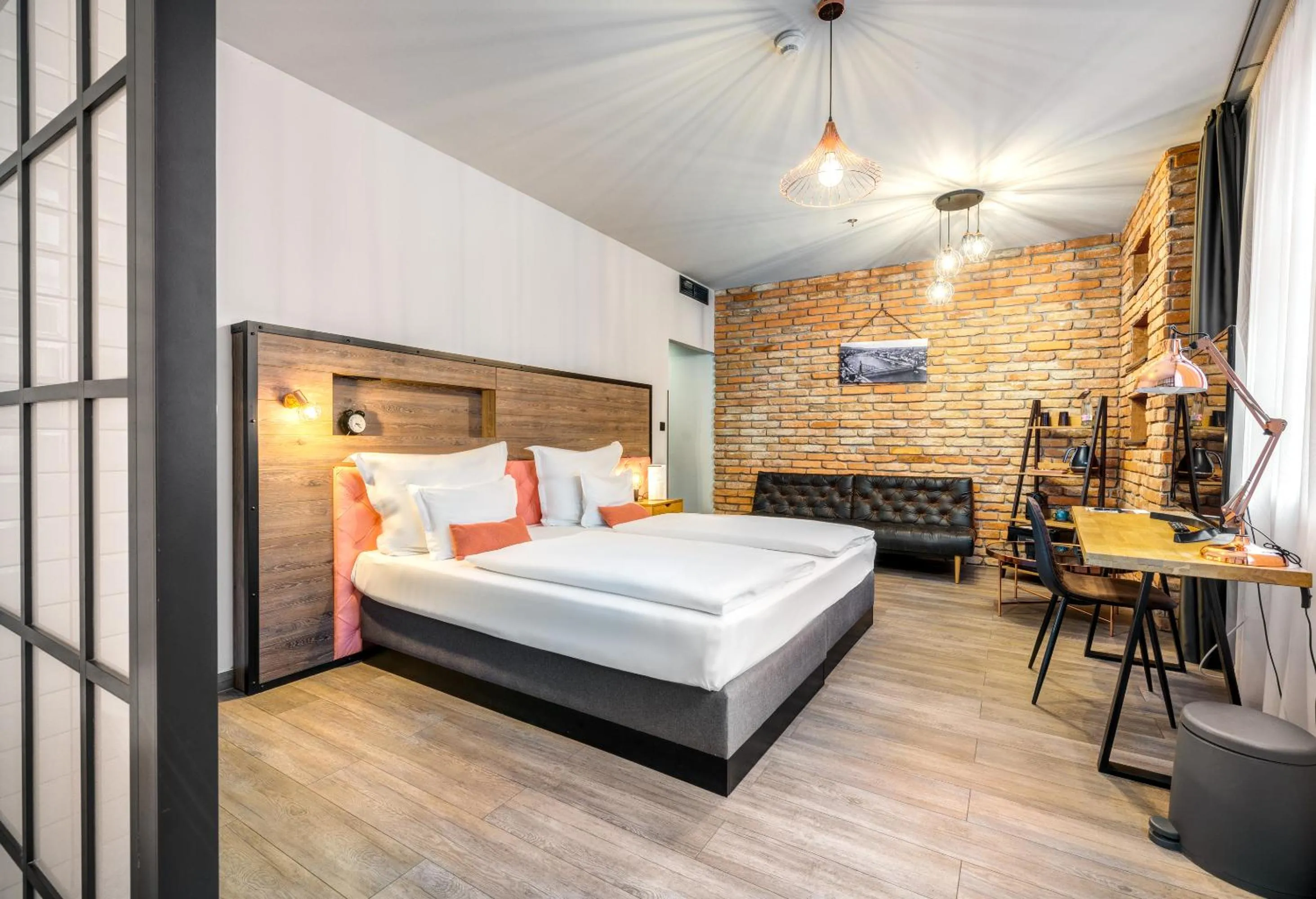 Deluxe Triple Room with Bathtub in Hotel Memories OldTown