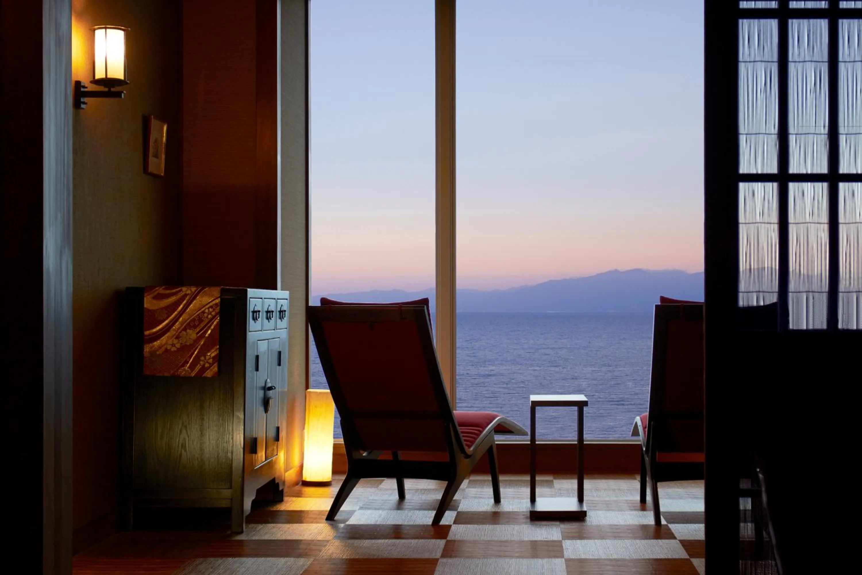 Standard Japanese-Style Family Room with Shared Bathroom - single occupancy in Koran no Yu Kinkouro