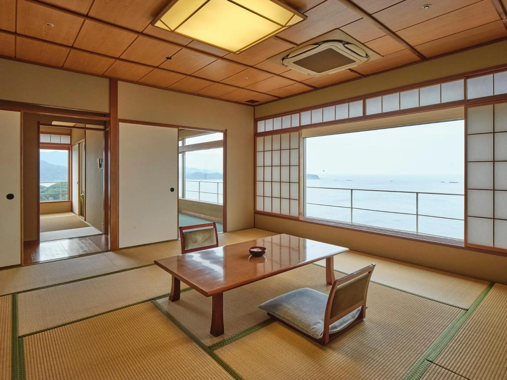 Corner suite - Sanjokan in Hotel Urashima
