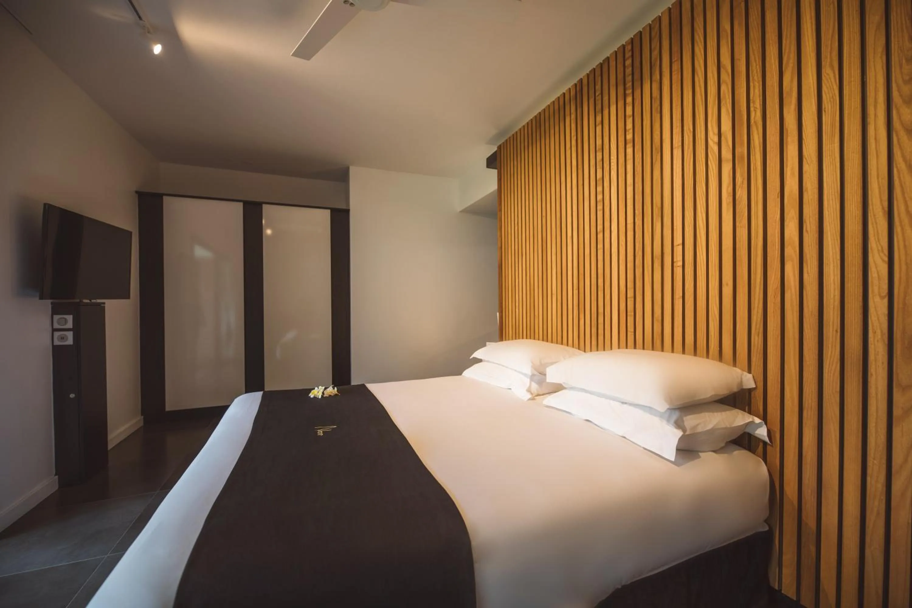 Junior Suite with Sea View in Ness by D-Ocean