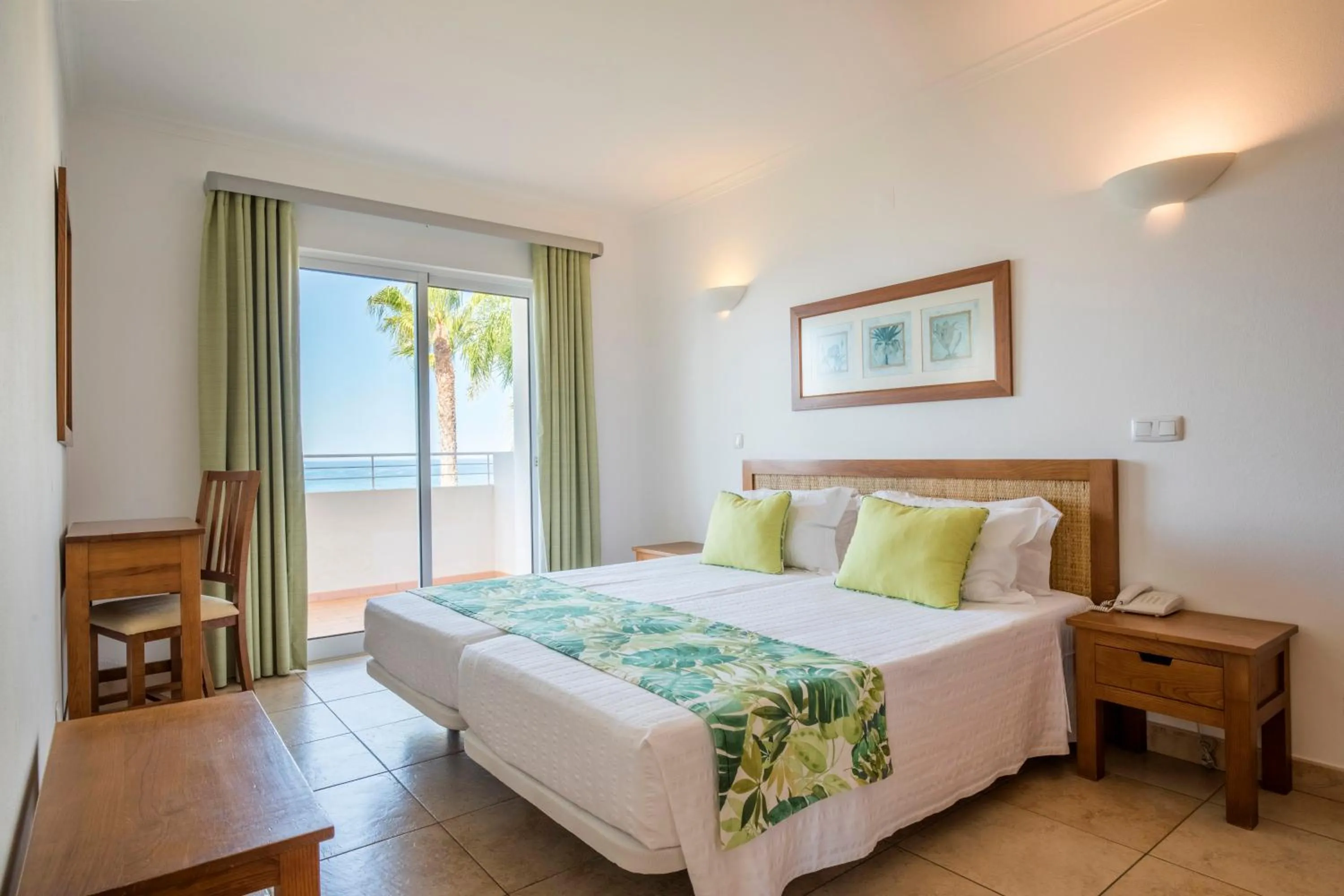 One-Bedroom Apartment with Sea View in Clube Porto Mos - Sunplace Hotels & Beach Resort