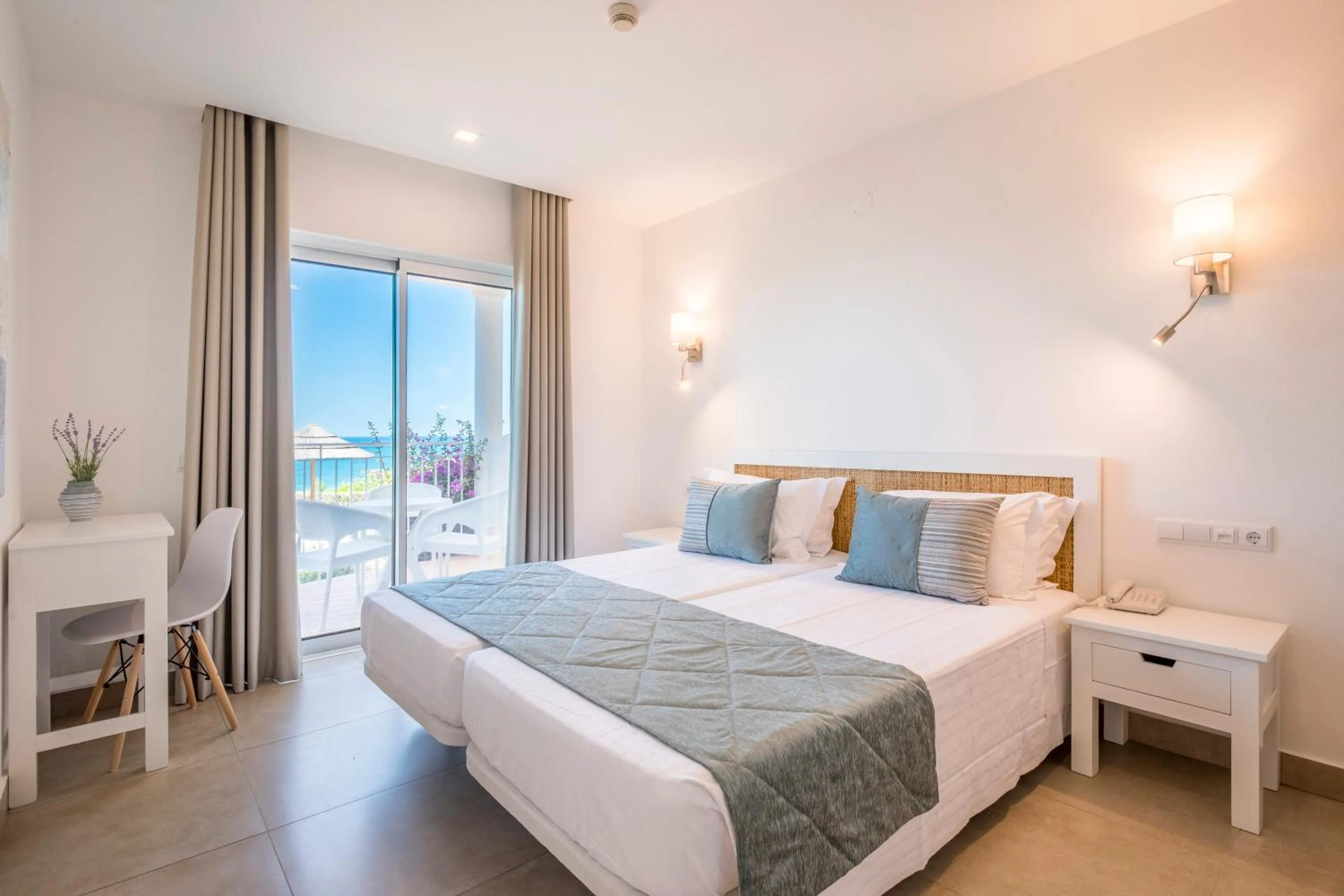 Premium One-Bedroom Apartment with Sea View in Clube Porto Mos - Sunplace Hotels & Beach Resort
