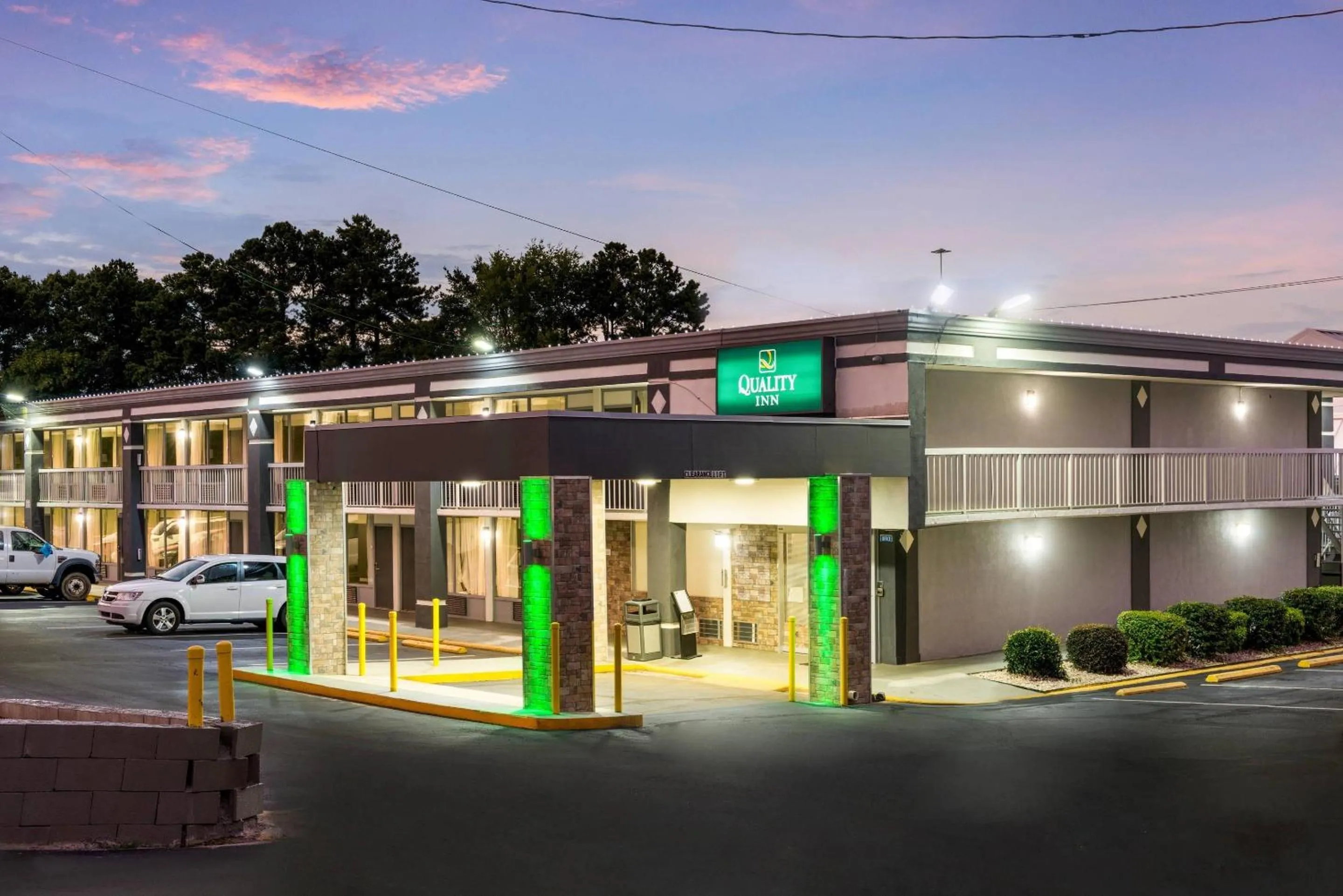 Property building in Quality Inn Concord Kannapolis