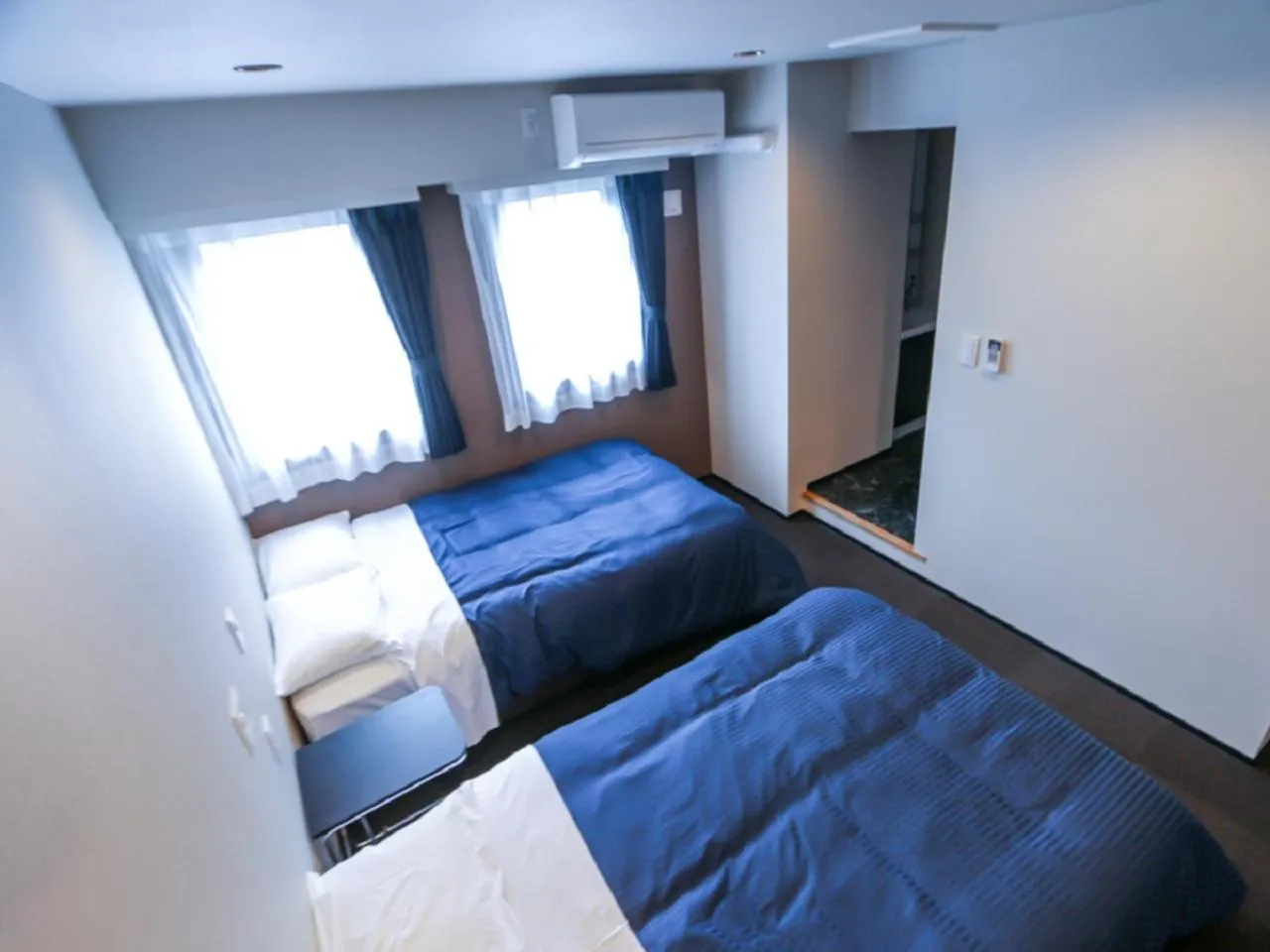 Twin Room - Non-Smoking in HOTEL LiVEMAX Yokohama Kannai Ekimae