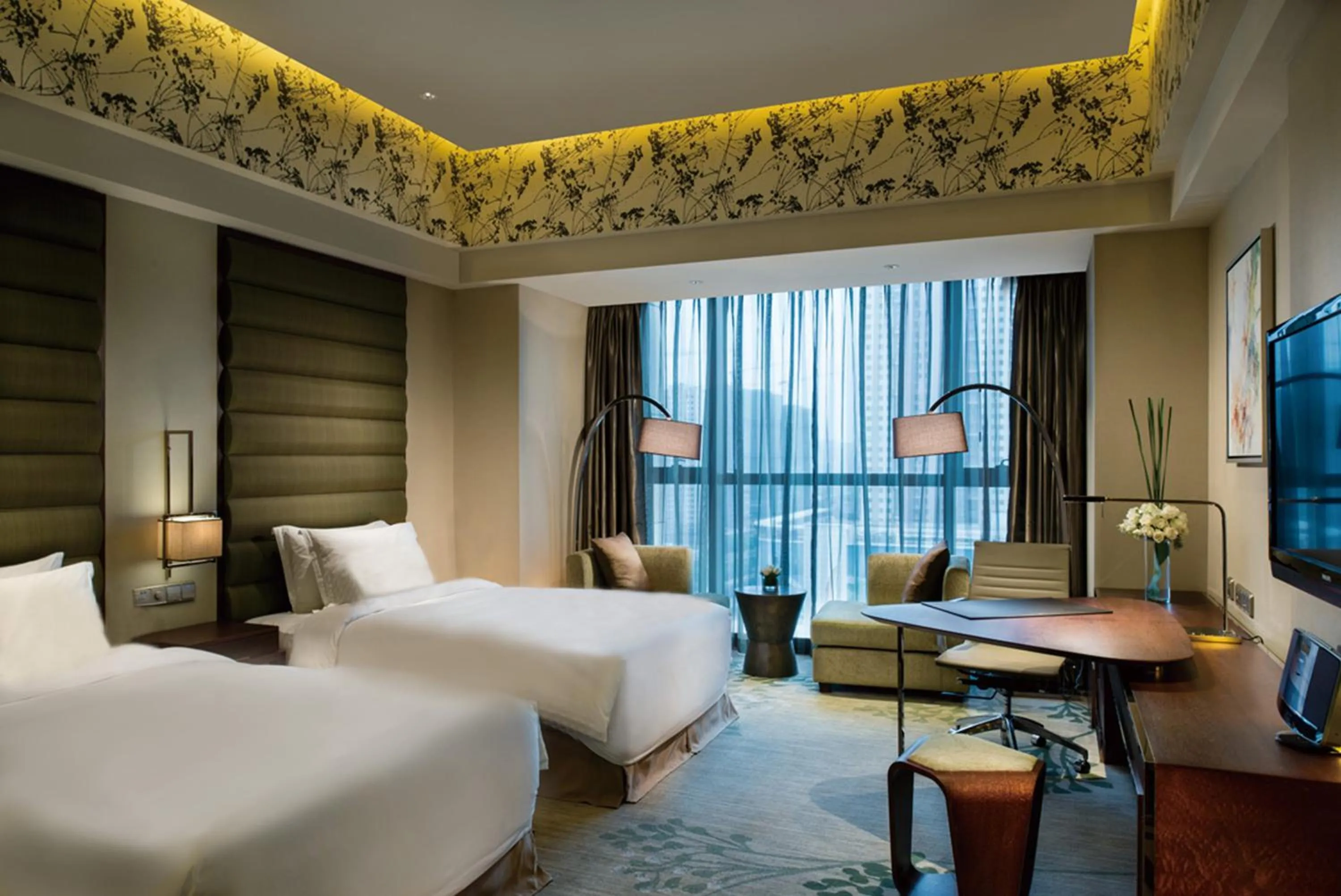 Standard Twin Room in Crowne Plaza Hefei by IHG