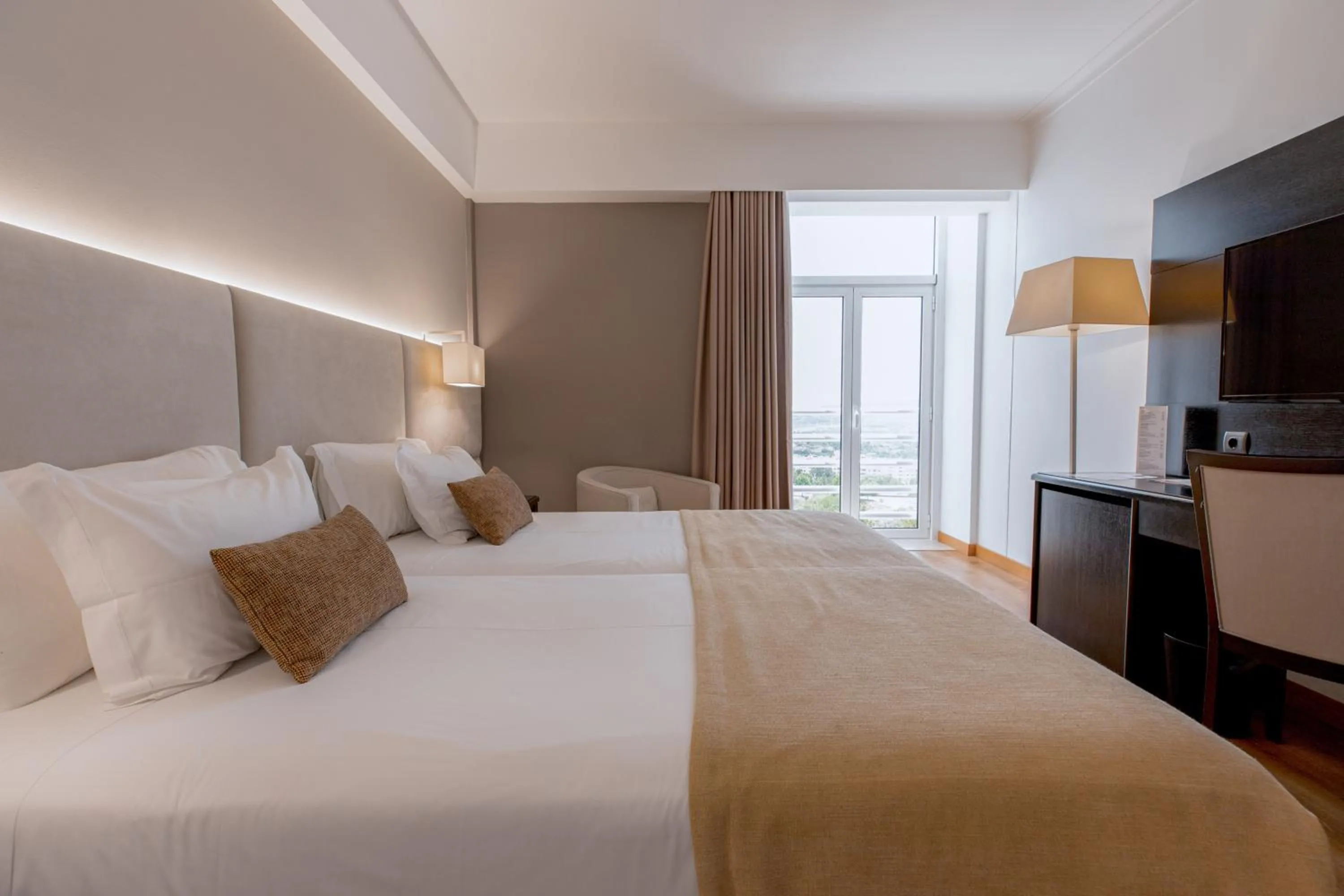 Standard Twin Room - single occupancy in Hotel Covilhã Dona Maria Affiliated by Meliá