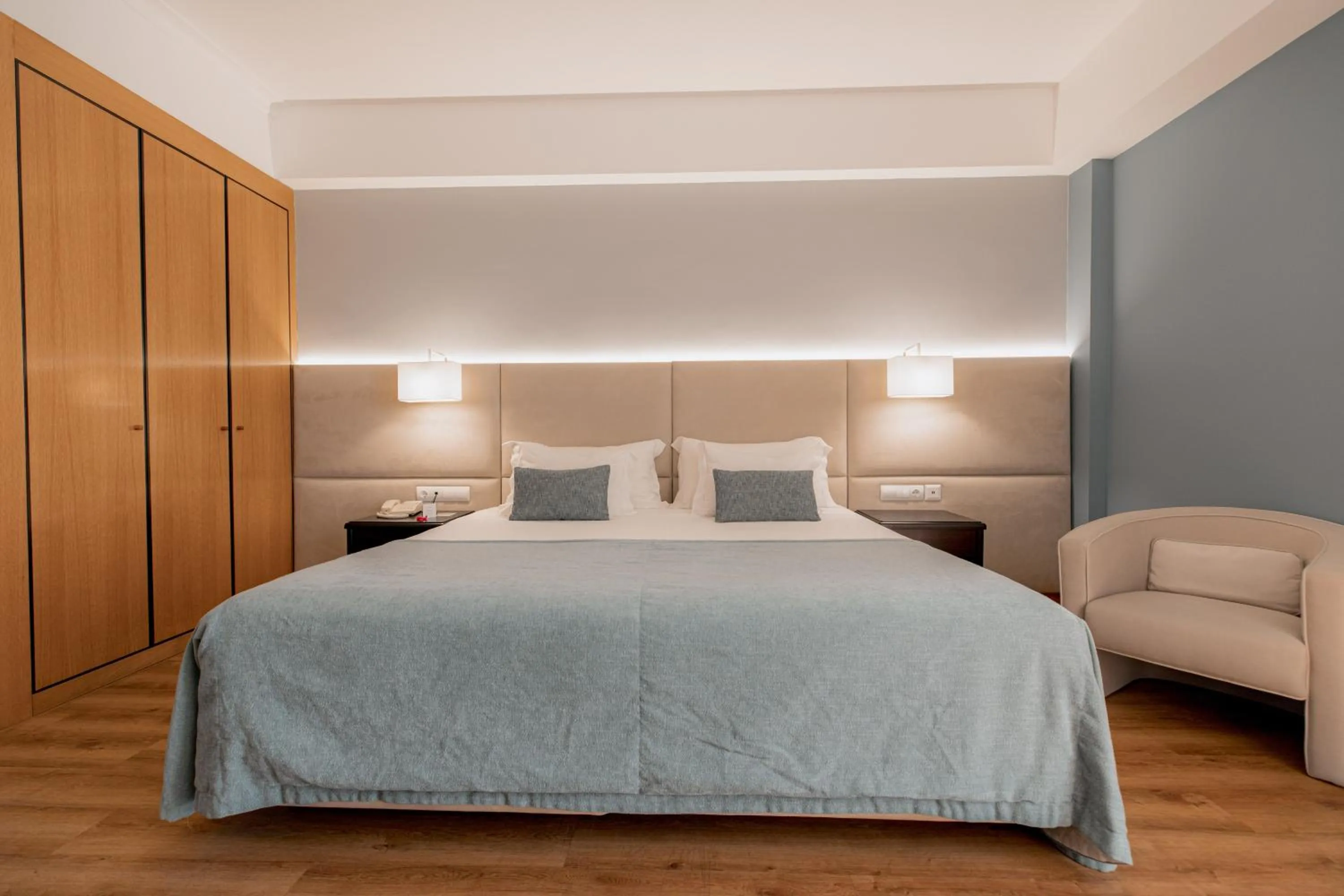 Master Suite - single occupancy in Hotel Covilhã Dona Maria Affiliated by Meliá