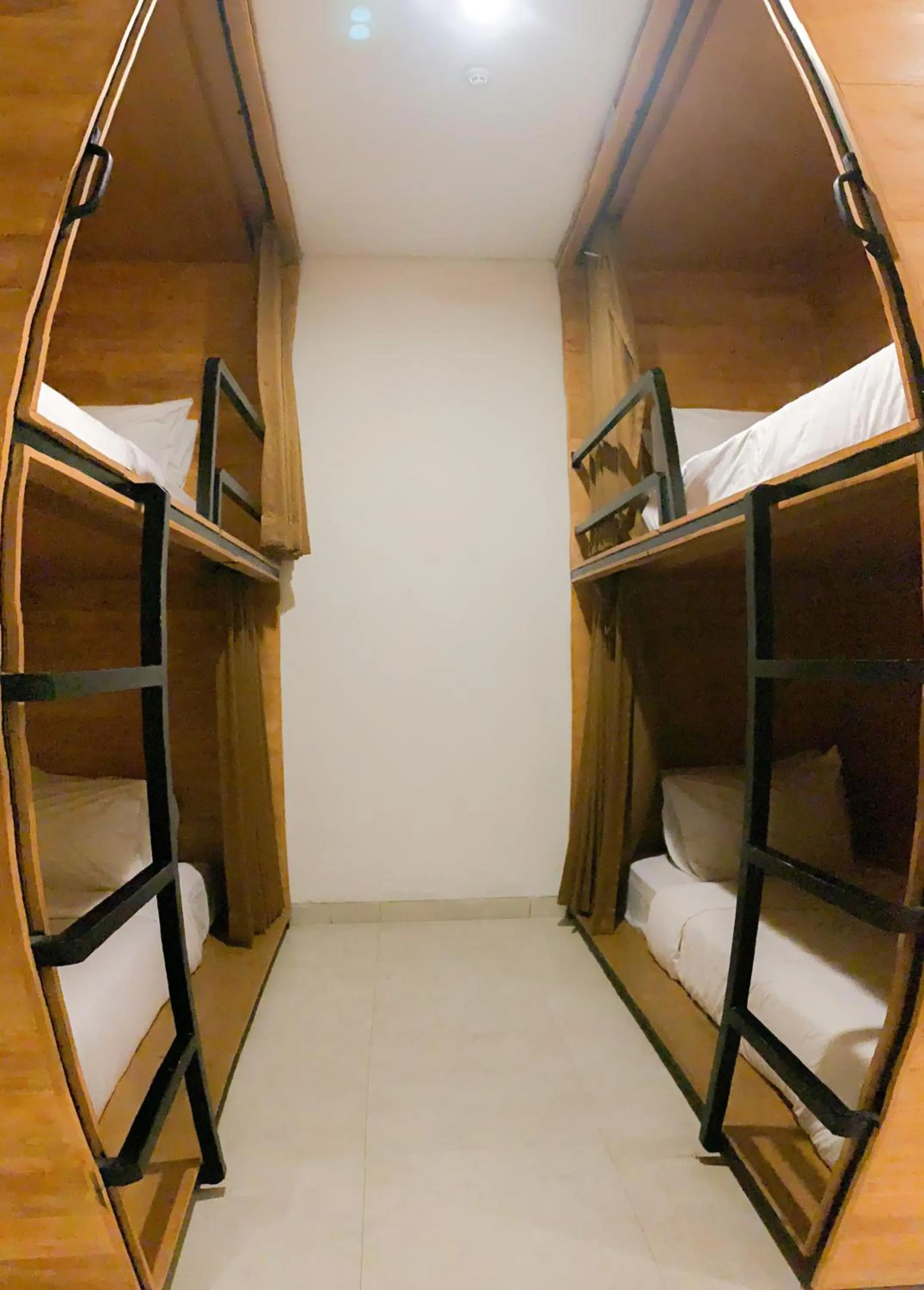 Bed in 4-Bed Male Dormitory Room in DBeds Kuta Beach