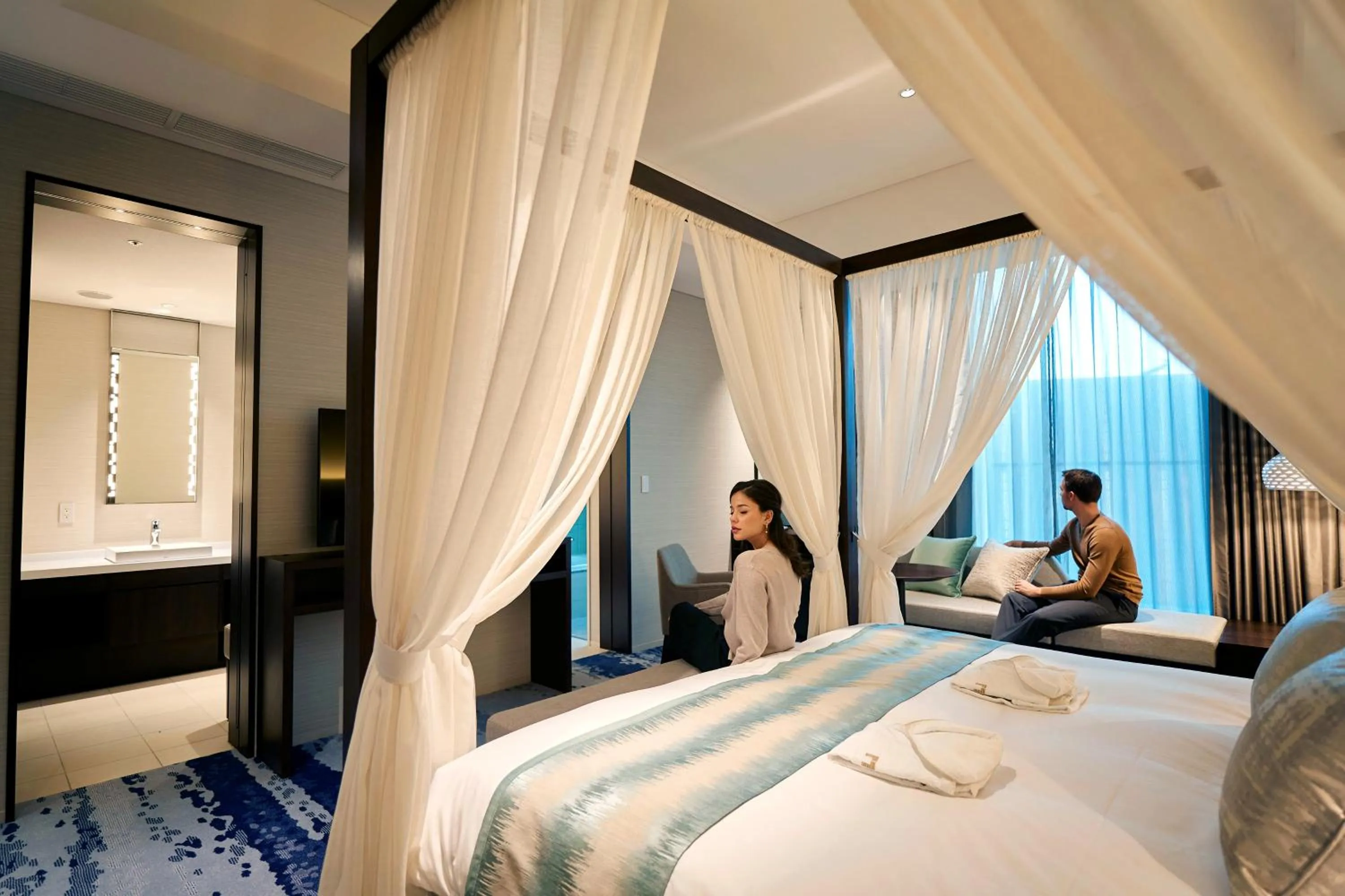 Large Double Room - Non-Smoking in The Gate Hotel Tokyo by Hulic