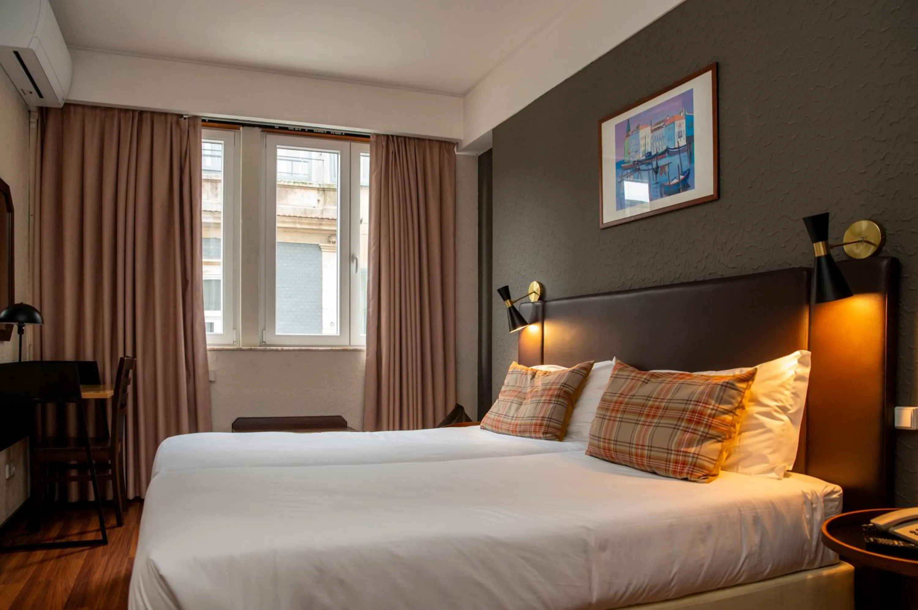 Standard Family Room in WOT Porto Soul