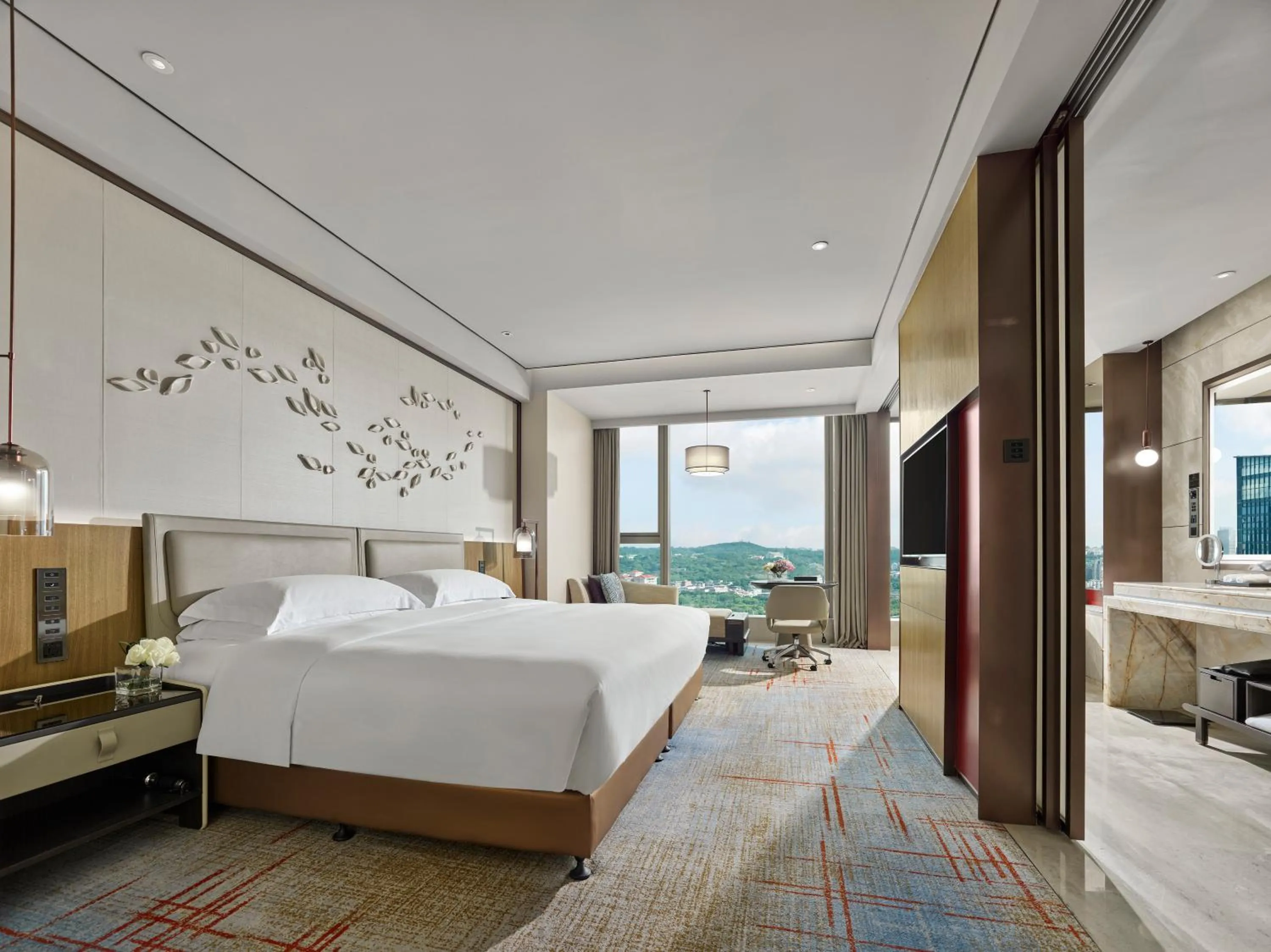 Classic King Room with City View in InterContinental Quanzhou by IHG