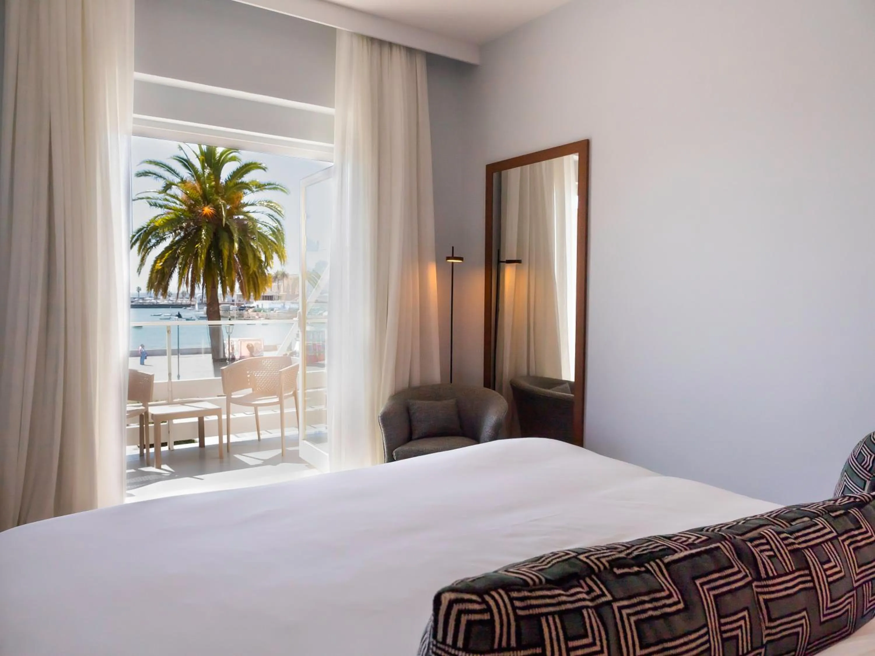Suite with Sea View in Hotel Baia