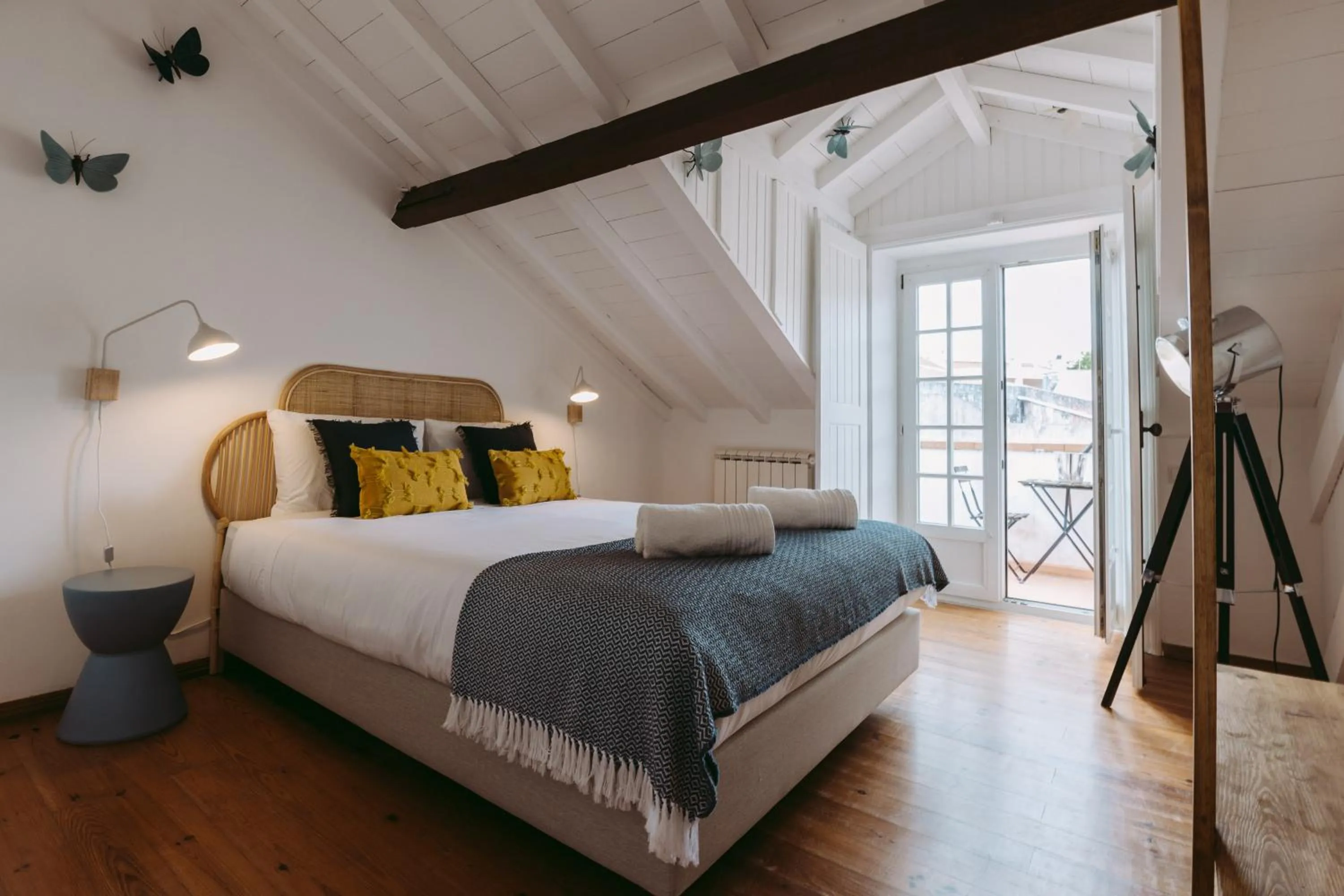 Two-Bedroom Apartment in 19 Tile Ceramic Concept - by Unlock Hotels