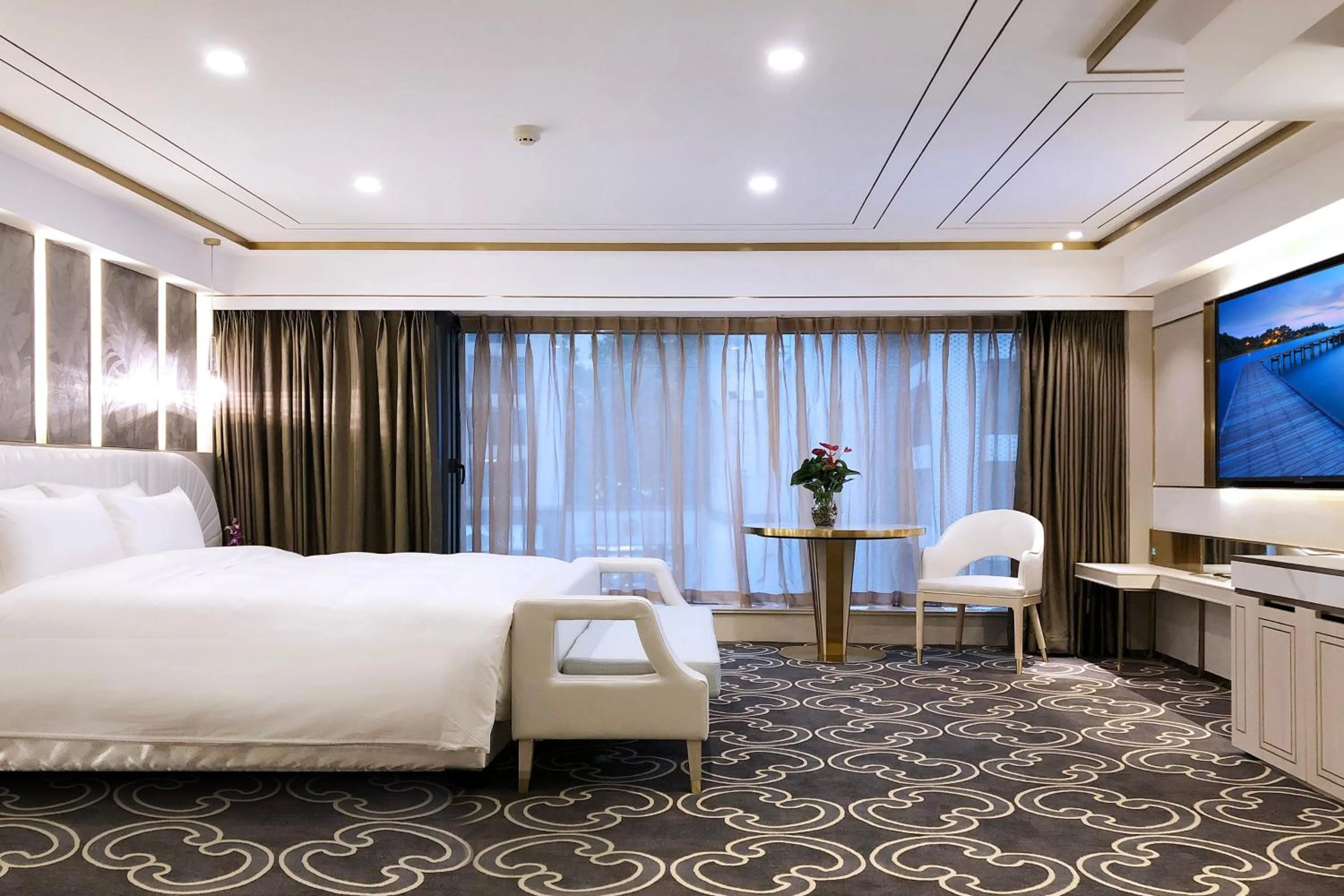 Deluxe Double Room in Nanjing Central Hotel