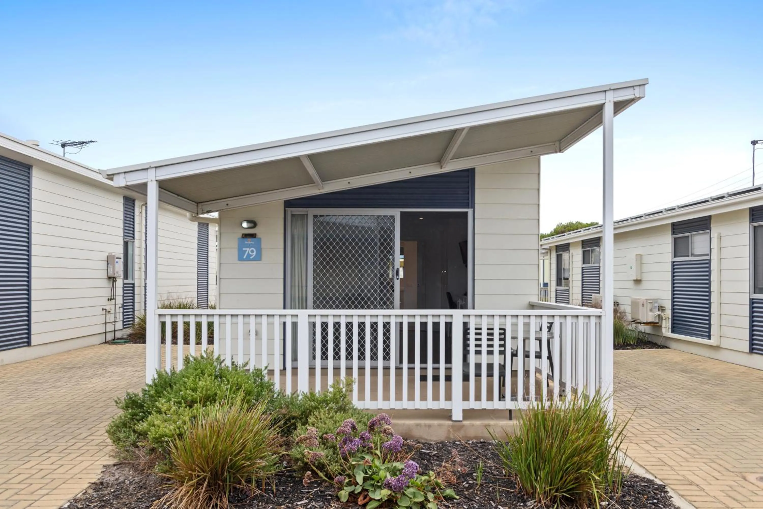 Superior Studio Cabin in Discovery Parks - Adelaide Beachfront