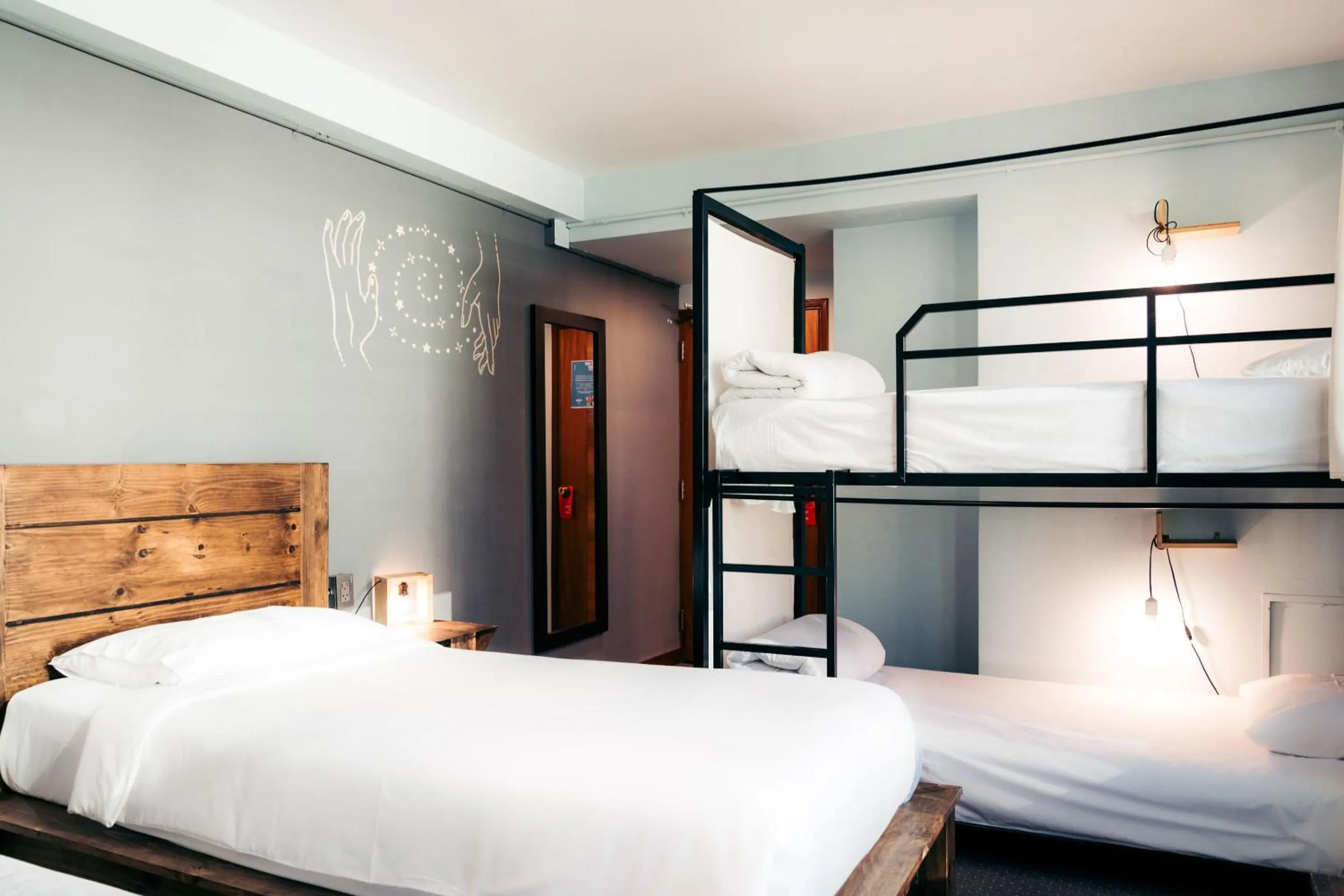 Standard Quadruple Room in Selina La Paz