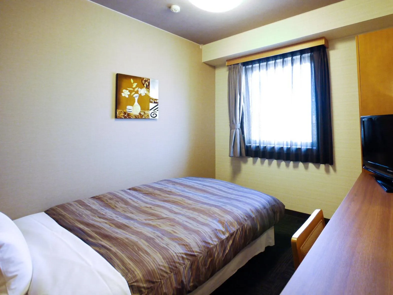 Single Room - single occupancy - Smoking in Hotel Route-Inn Tajimi Inter