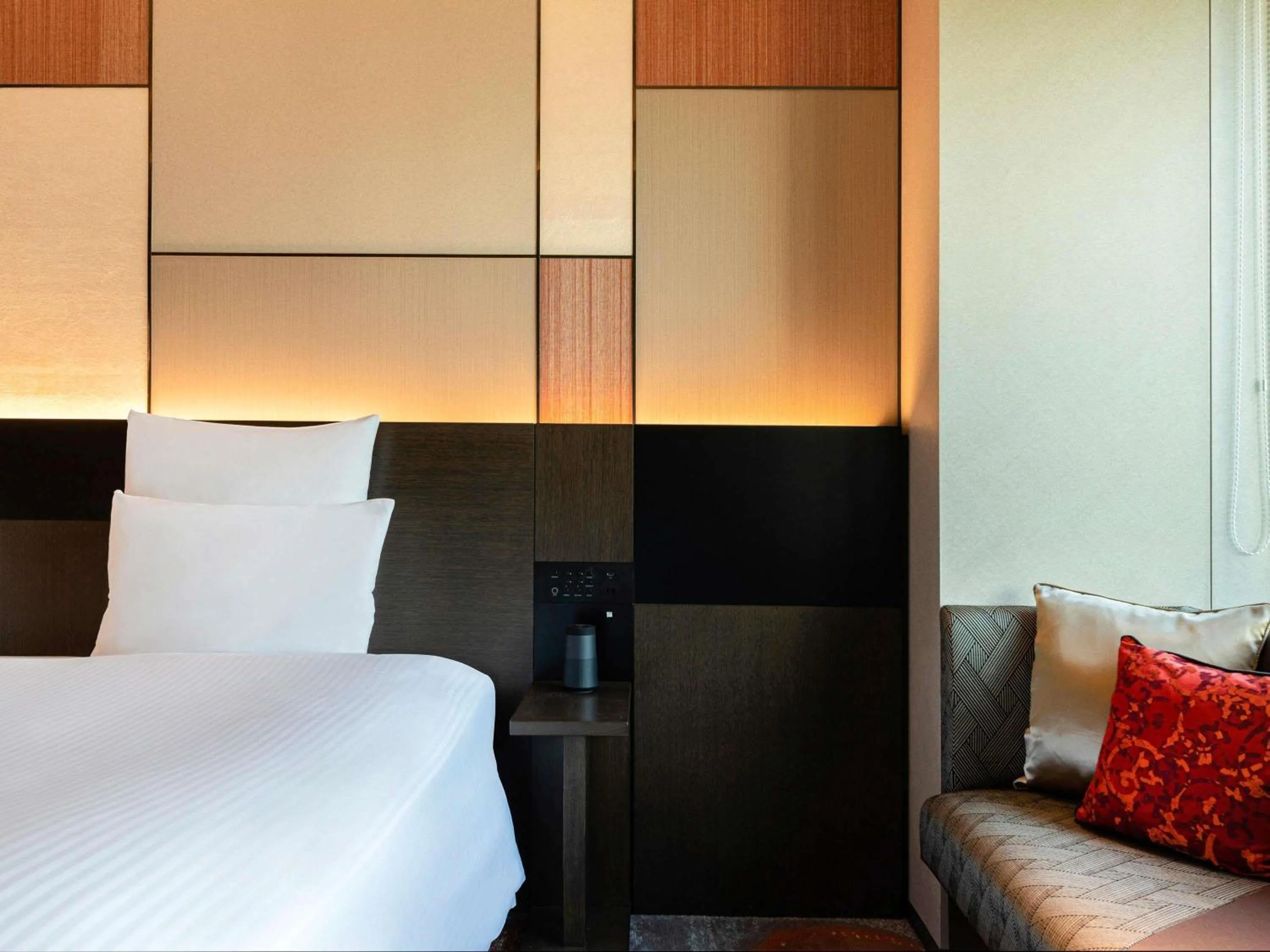 Superior Twin Room in Pullman Tokyo Tamachi