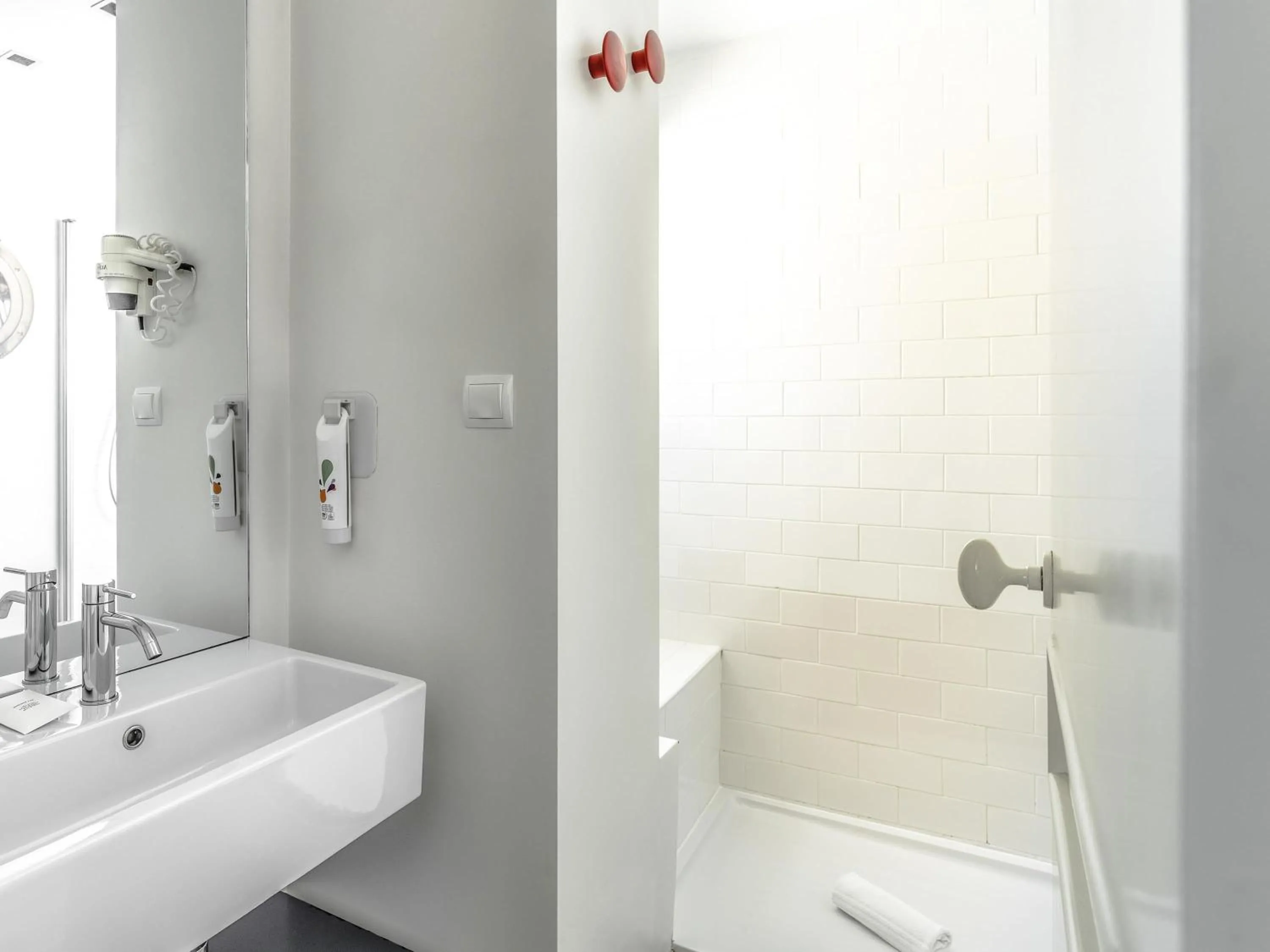 Suite in Ibis Styles Lisboa Centro Liberdade NE