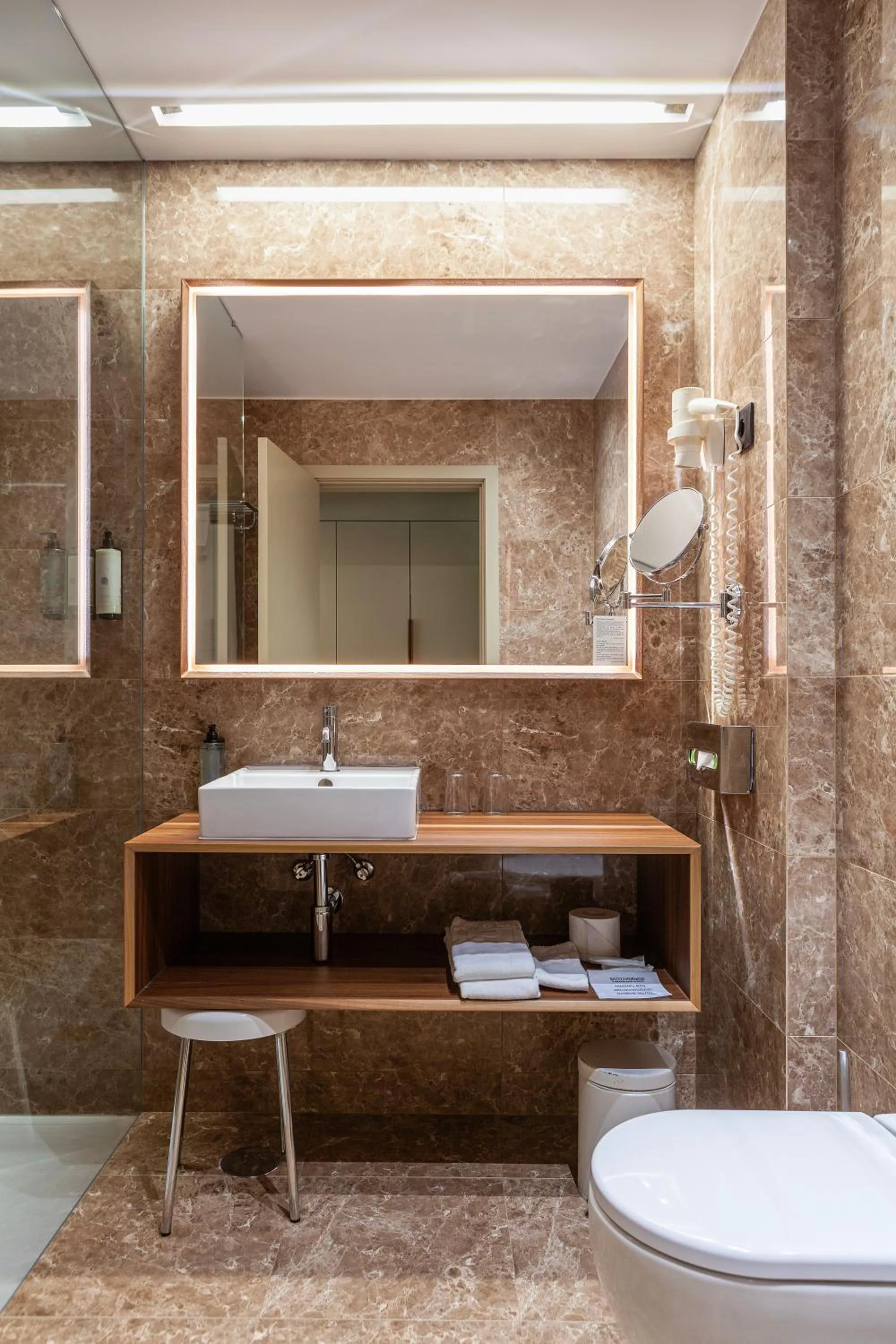 Double Room with Extra Bed in Hotel de Guimaraes Business & SPA