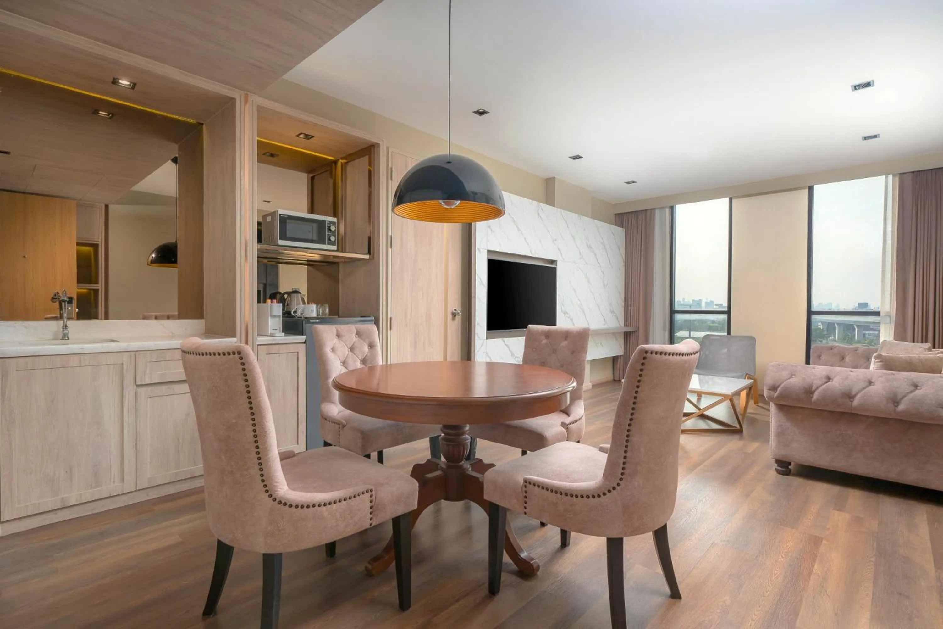 One-Bedroom Suite in Zayn Hotel Bangkok - Airport Link Access