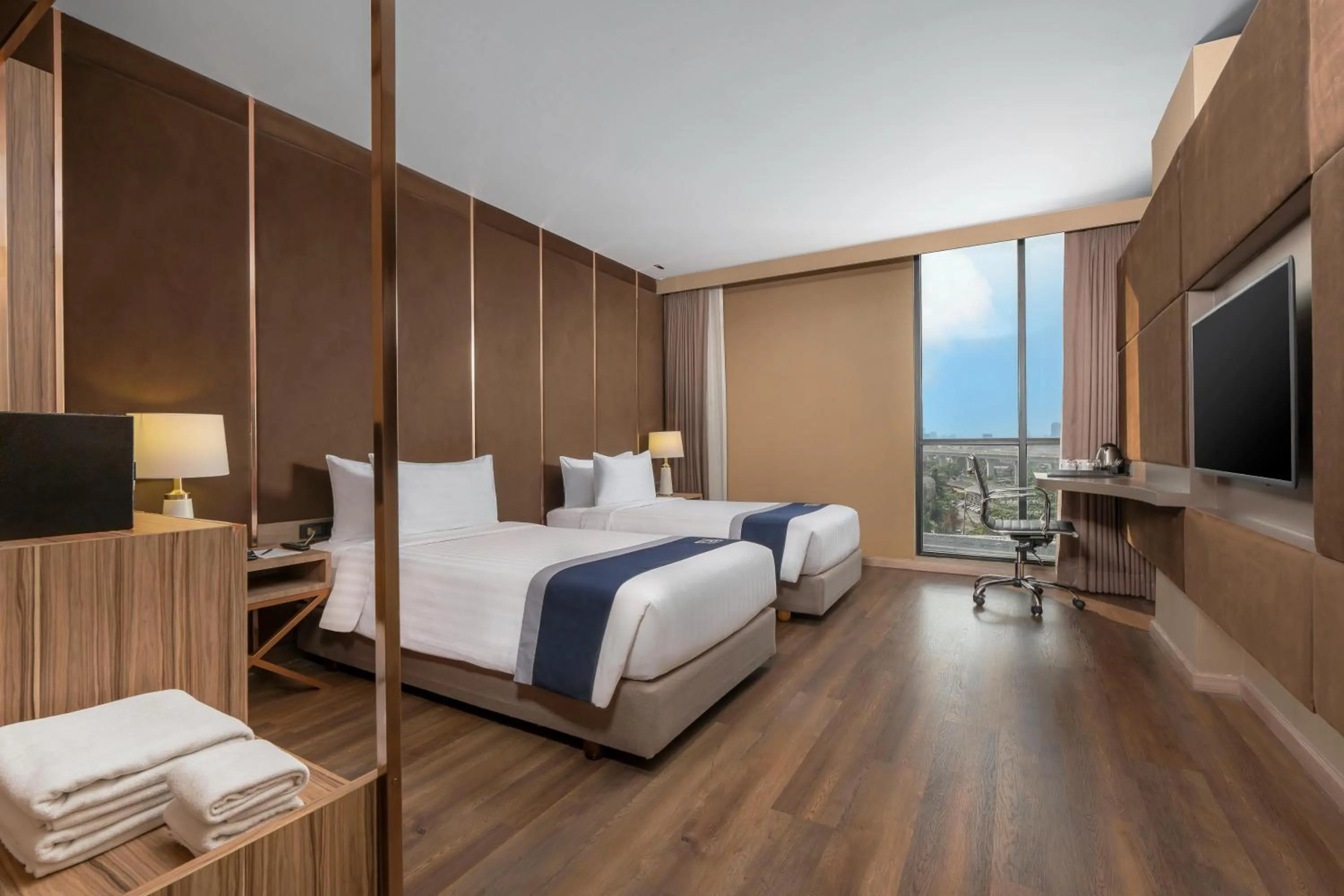 Two-Bedroom Suite in Zayn Hotel Bangkok - Airport Link Access