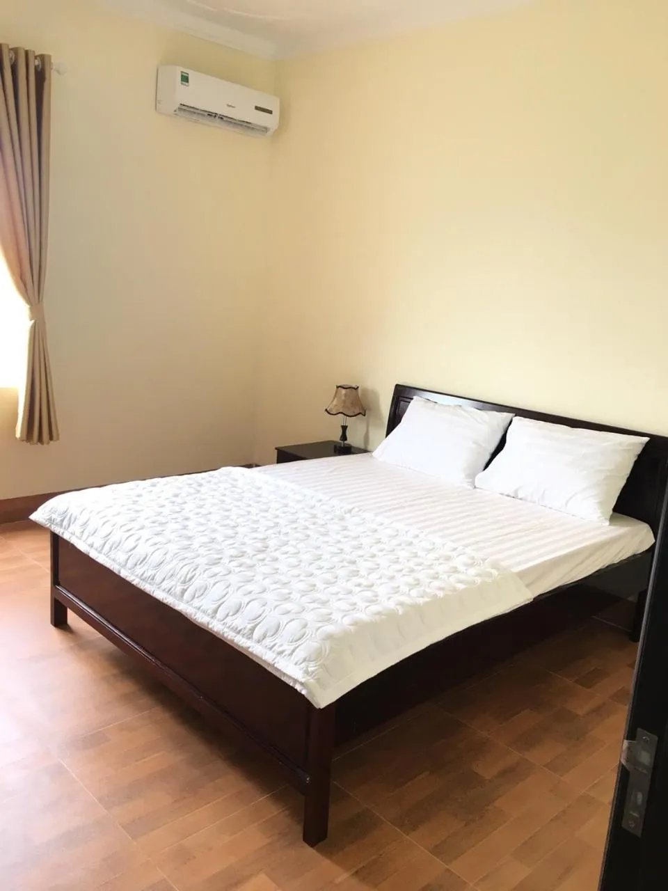 Deluxe Double Room in Dang Duy Hotel