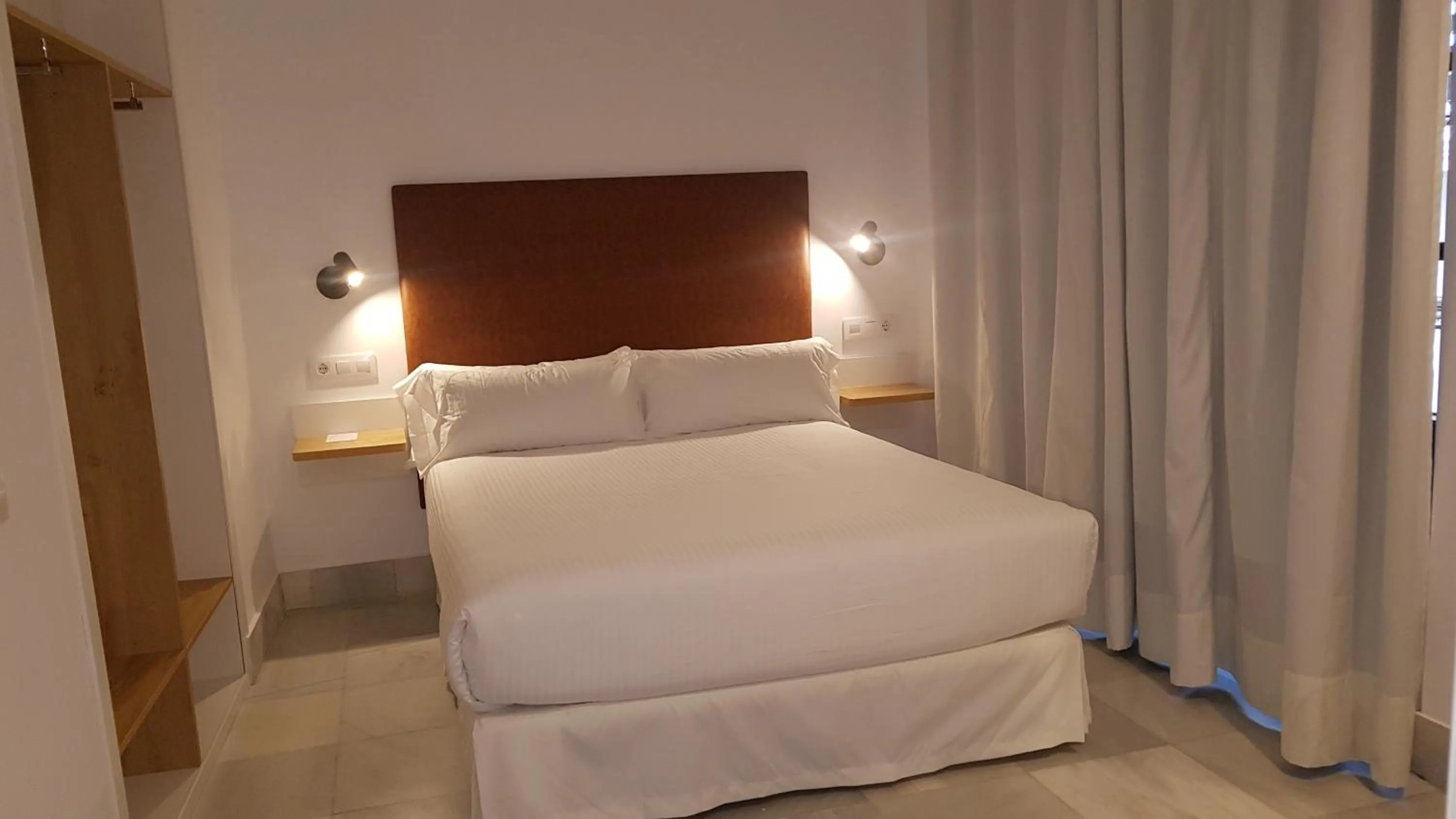 Double or Twin Room in Basic Hotel Sevilla Catedral