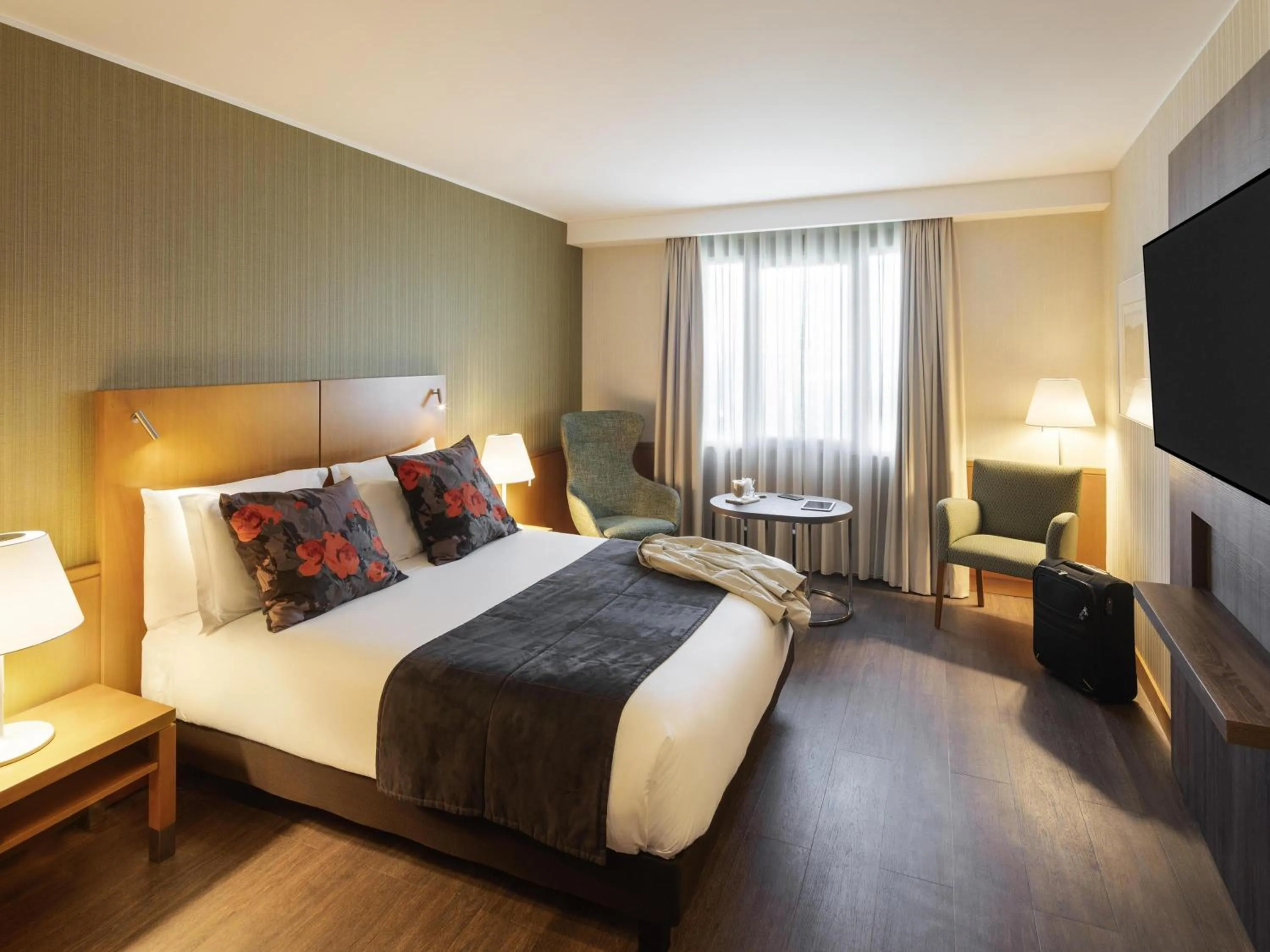 Standard Double Room in Hotel Mercure Porto Gaia