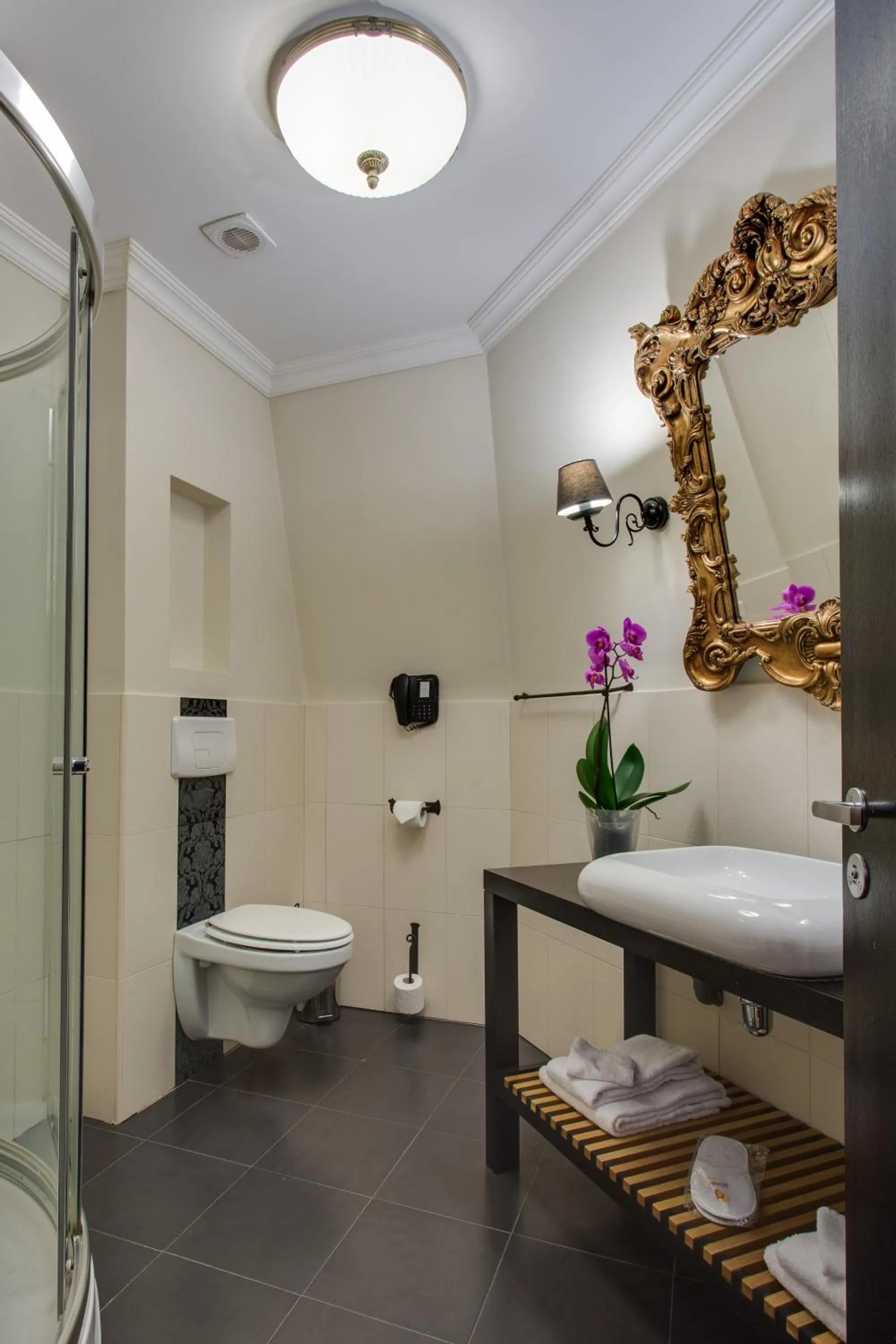 Deluxe Double Room - single occupancy in MOXA Bucharest Boutique Hotel