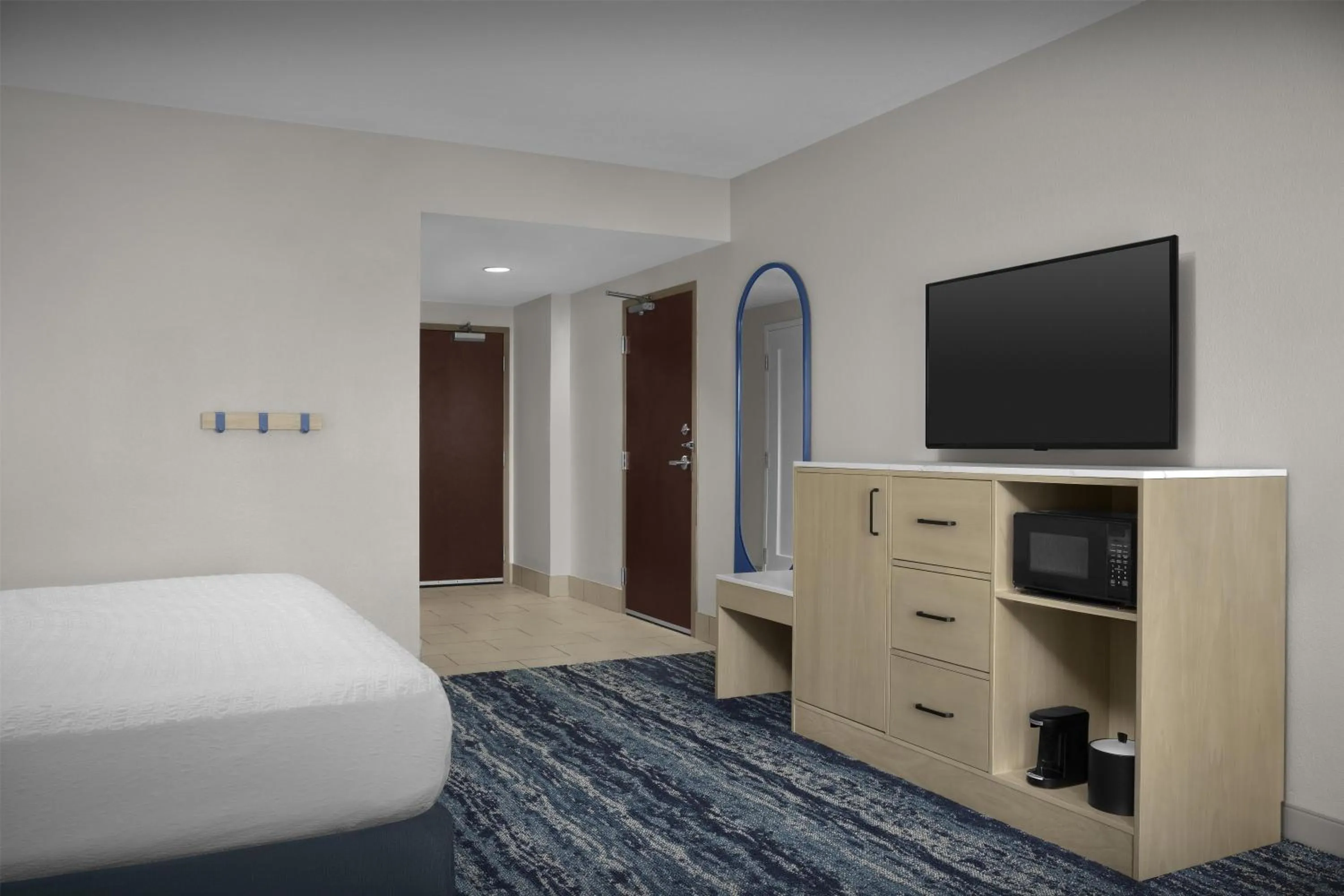 King Room with Sofa Bed - Non-Smoking in Hampton Inn & Suites Ocean City Bayfront-Convention Center