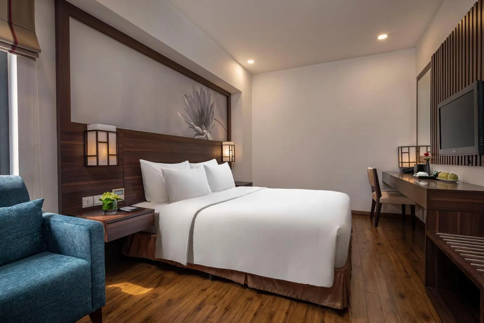Deluxe Double or Twin Room in Authentic Hanoi Boutique Hotel