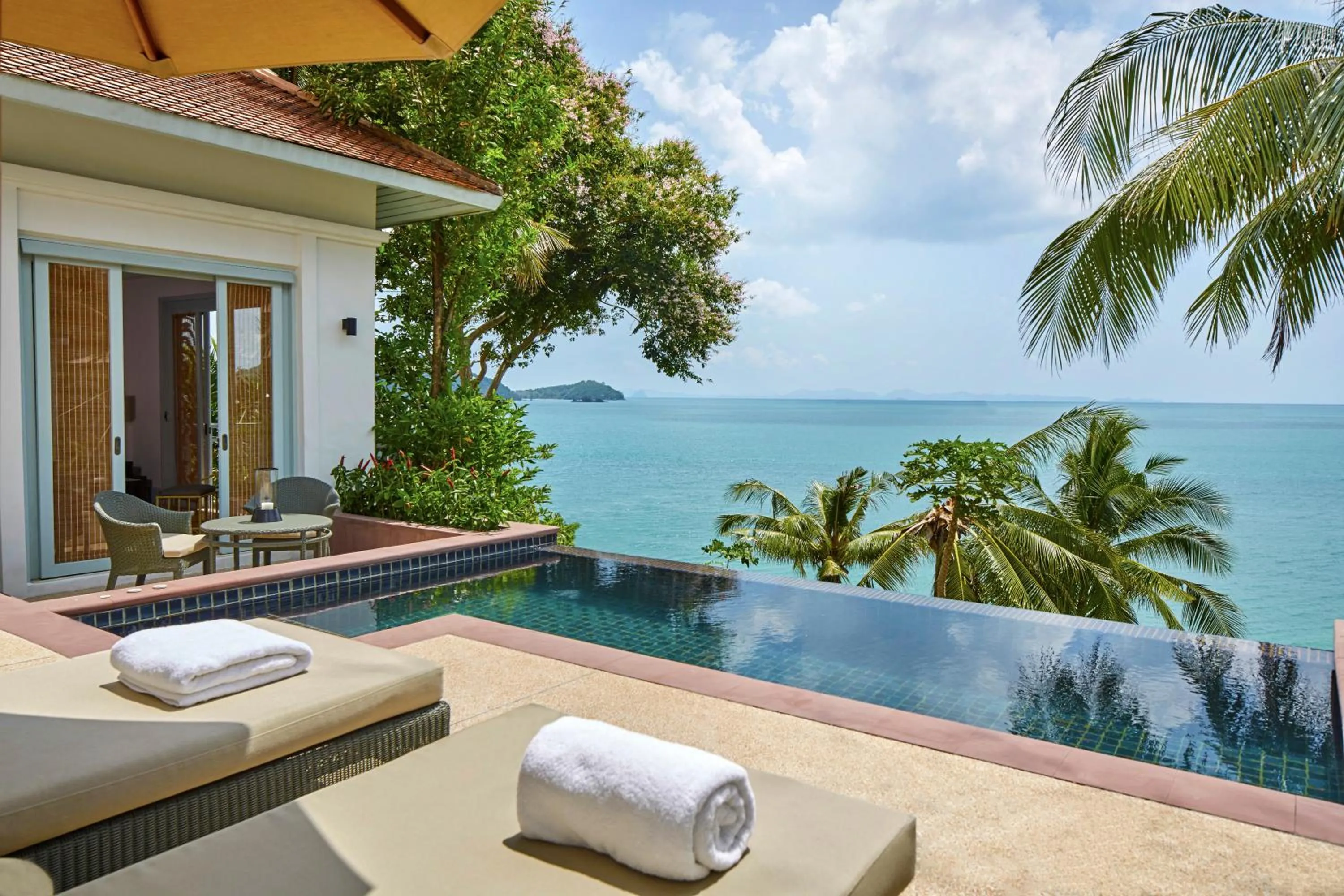 Ocean View Pool Villa in Amatara Welleisure Resort
