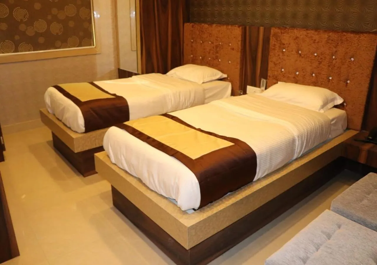 Deluxe Twin Room in Hotel Angina