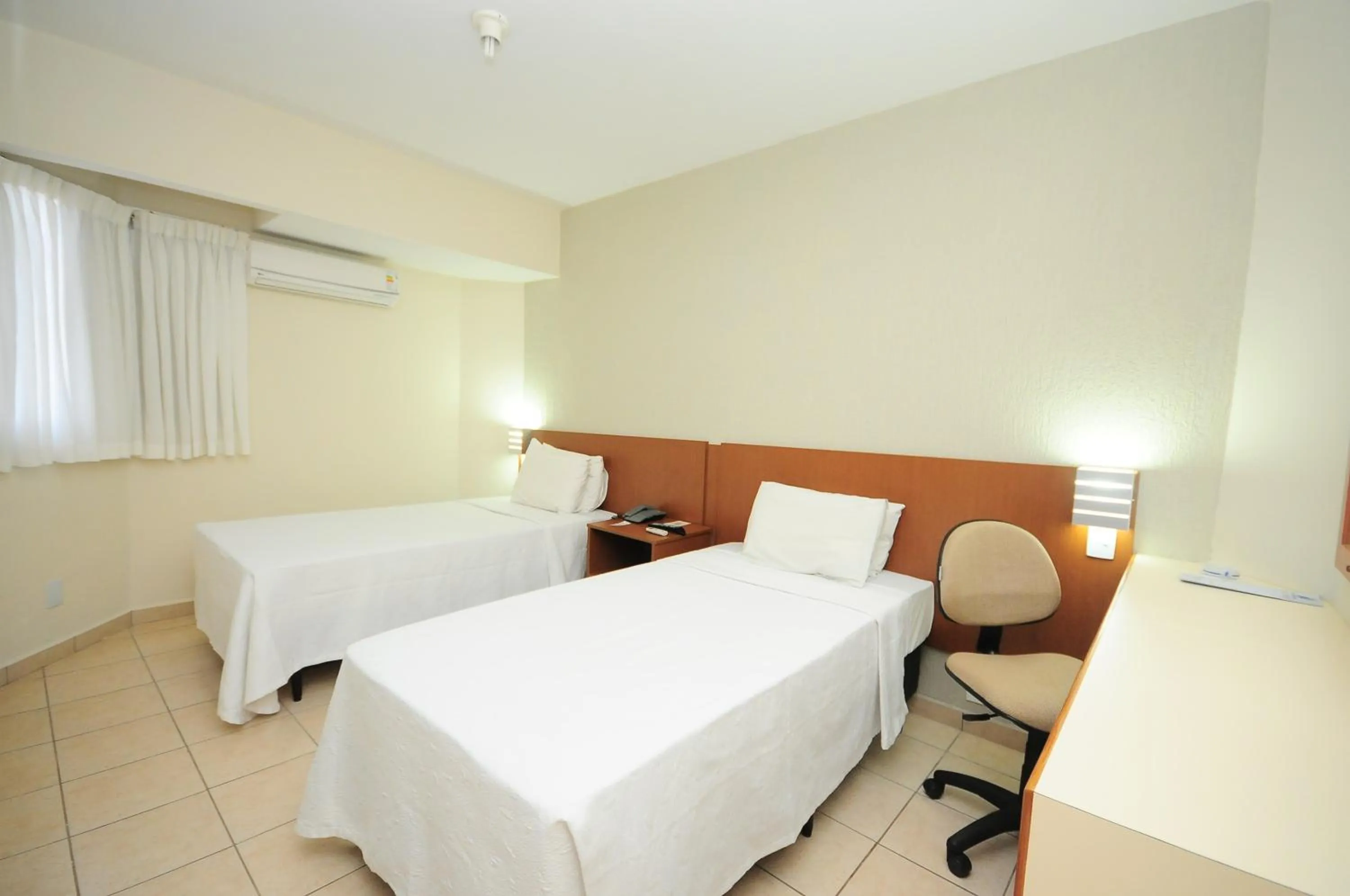 Superior Twin Room - single occupancy in Hotel Riviera