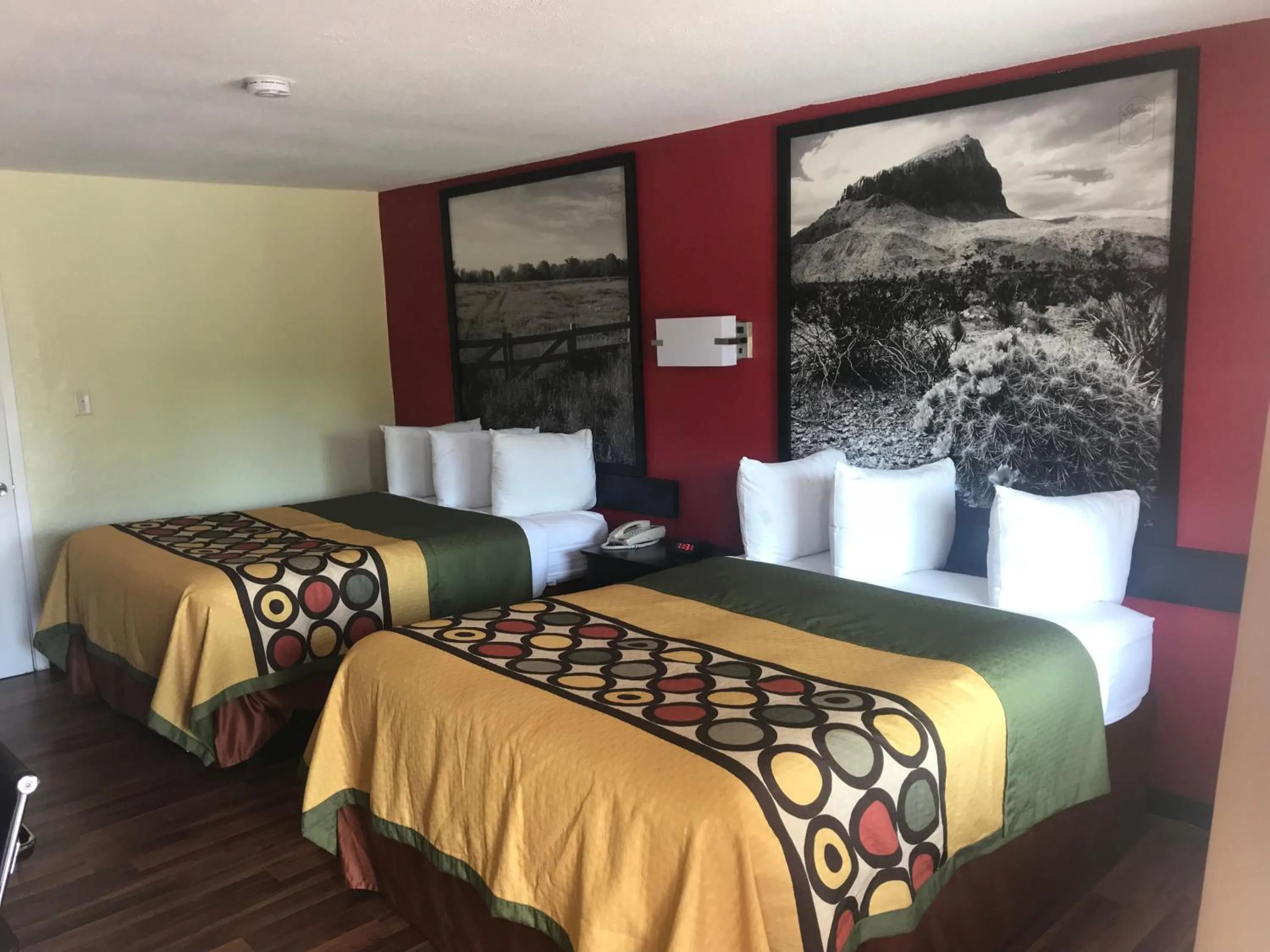 Queen Room with Two Queen Beds - Smoking in Super 8 by Wyndham Corsicana