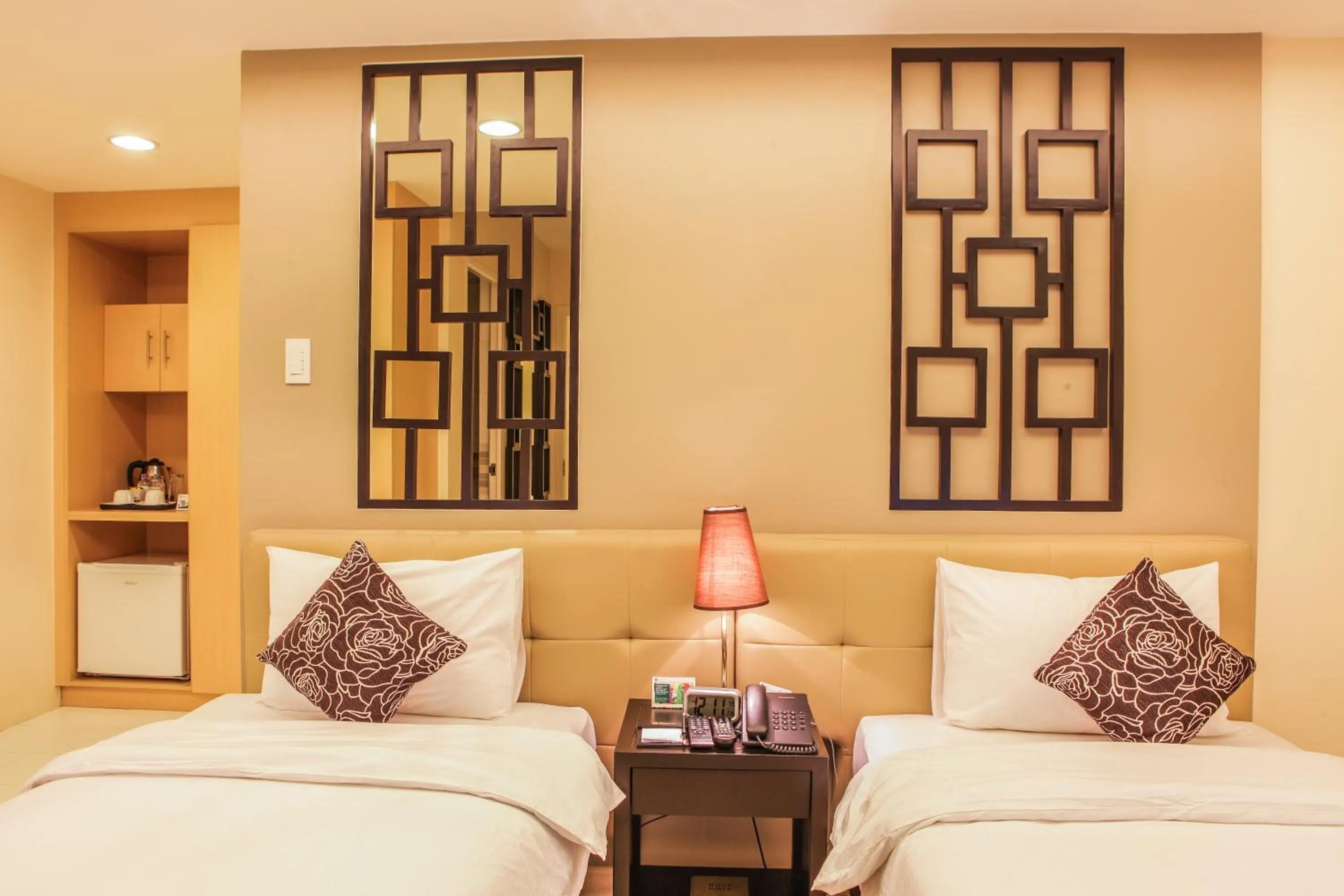 Premier Twin in The Exchange Regency Residence Hotel Managed by HII