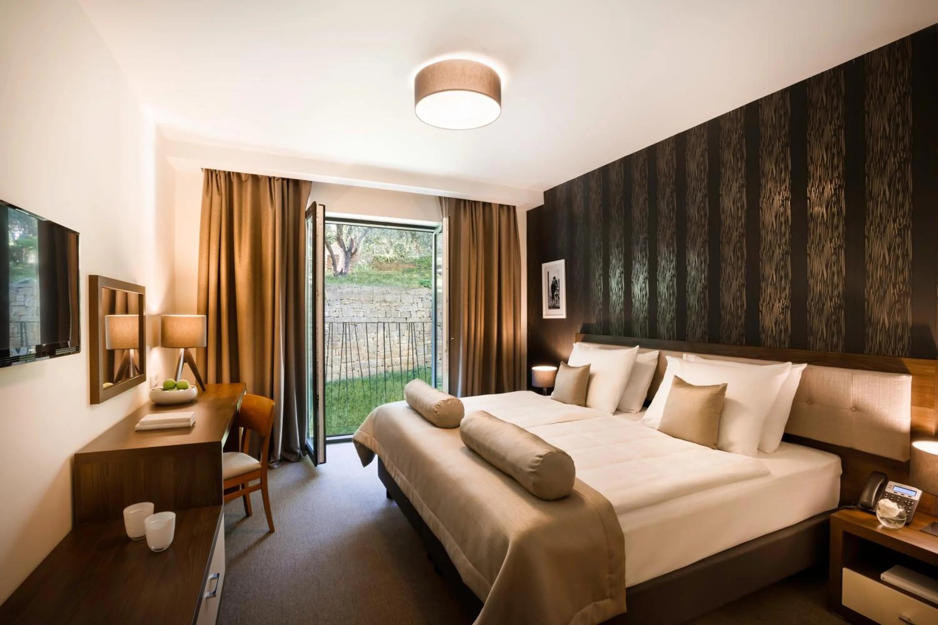 Standard Twin Room with Park View in Remisens BEL MORETTO - Hotel Metropol Annexe