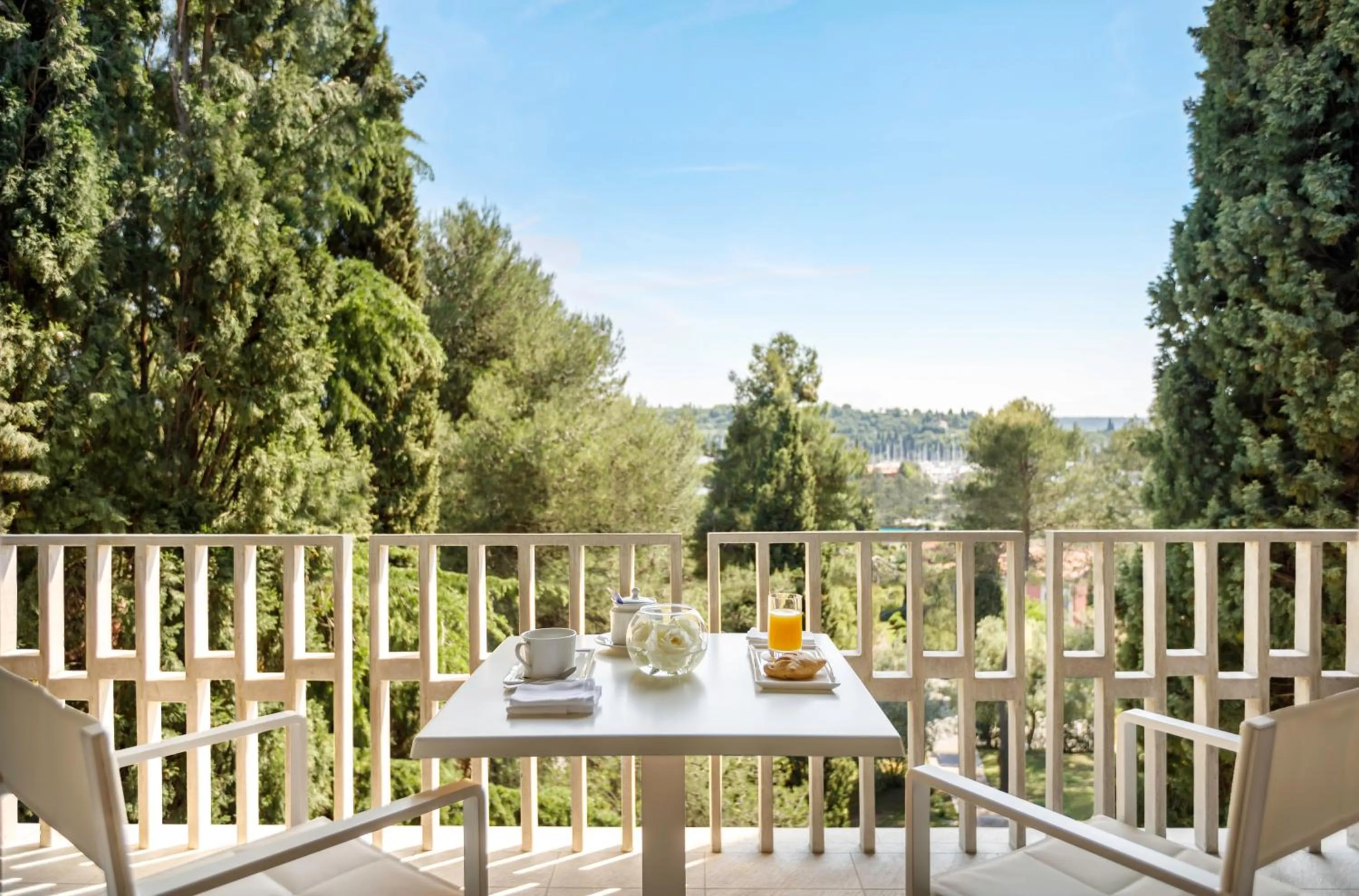 Standard Double Room with Balcony and Park View in Remisens BEL MORETTO - Hotel Metropol Annexe