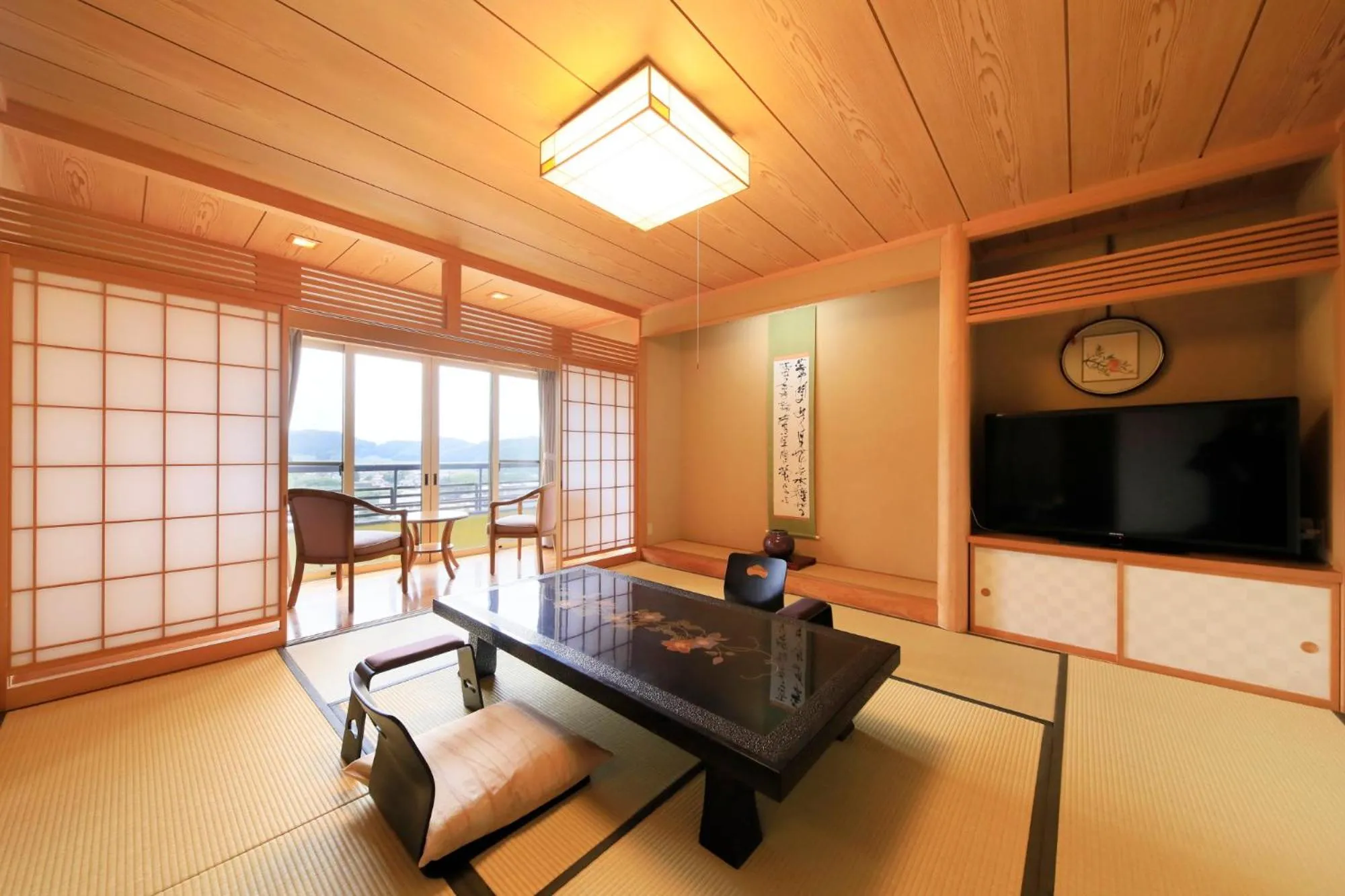 Deluxe Japanese Style Room in Ryokan Biyunoyado
