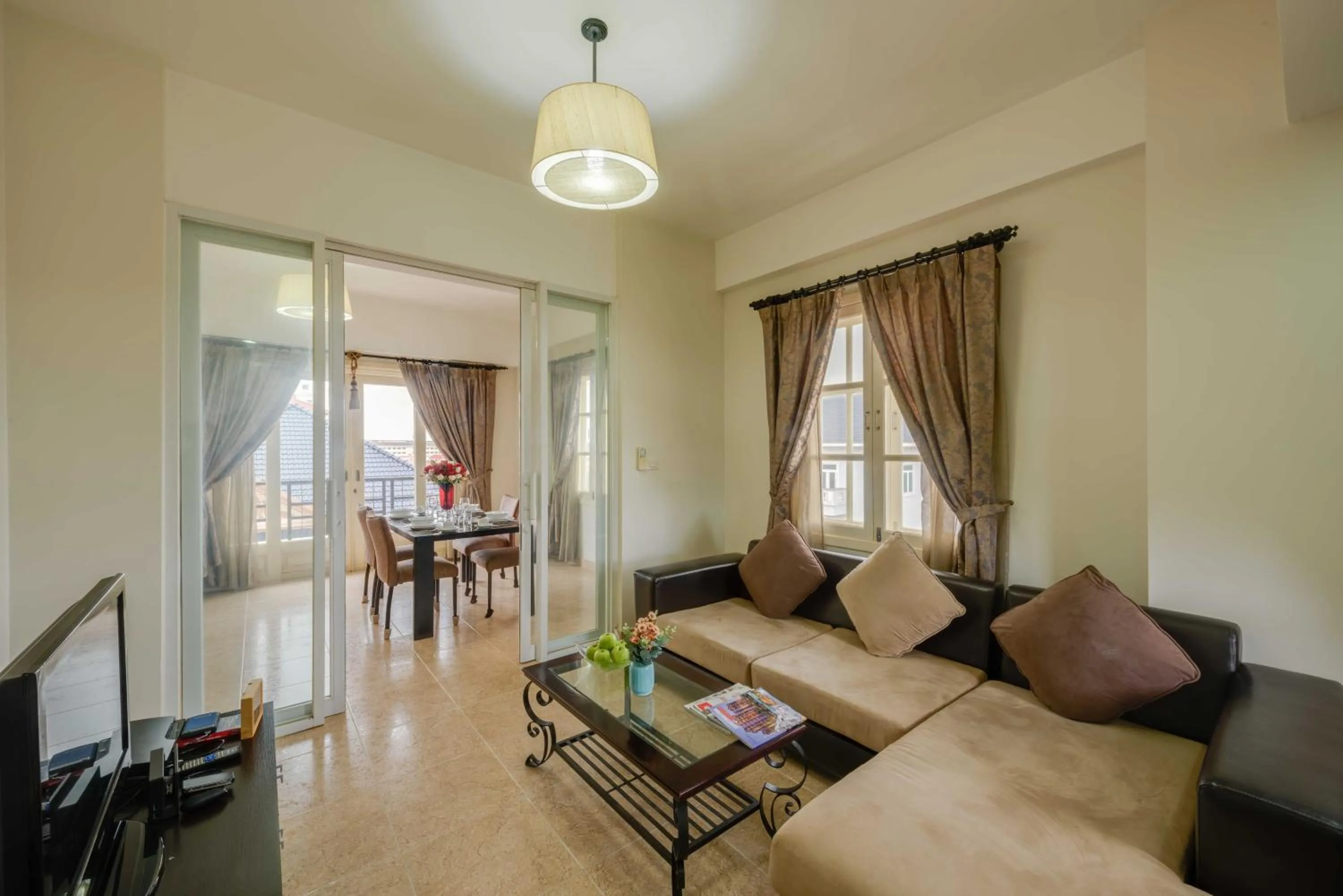 Family Suite in City View Apartment